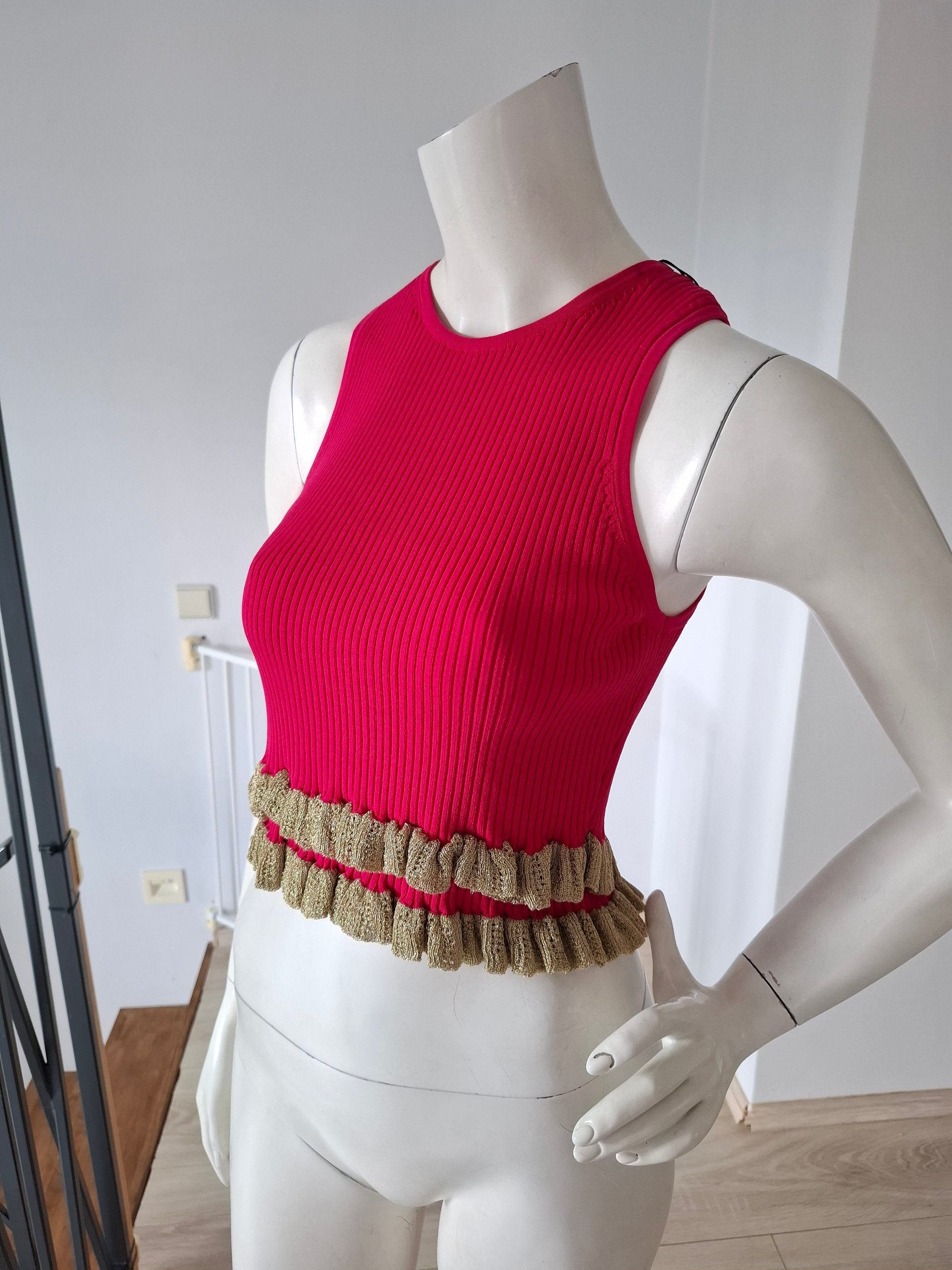 New Sandro Ribbed Knit Crop Top Metallic Ruffle Hem Pink Size L image 7