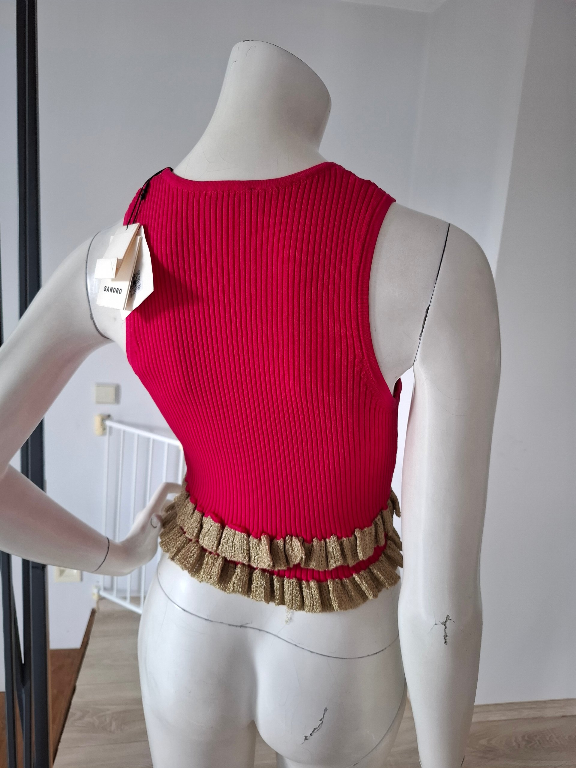 New Sandro Ribbed Knit Crop Top Metallic Ruffle Hem Pink Size L image 9