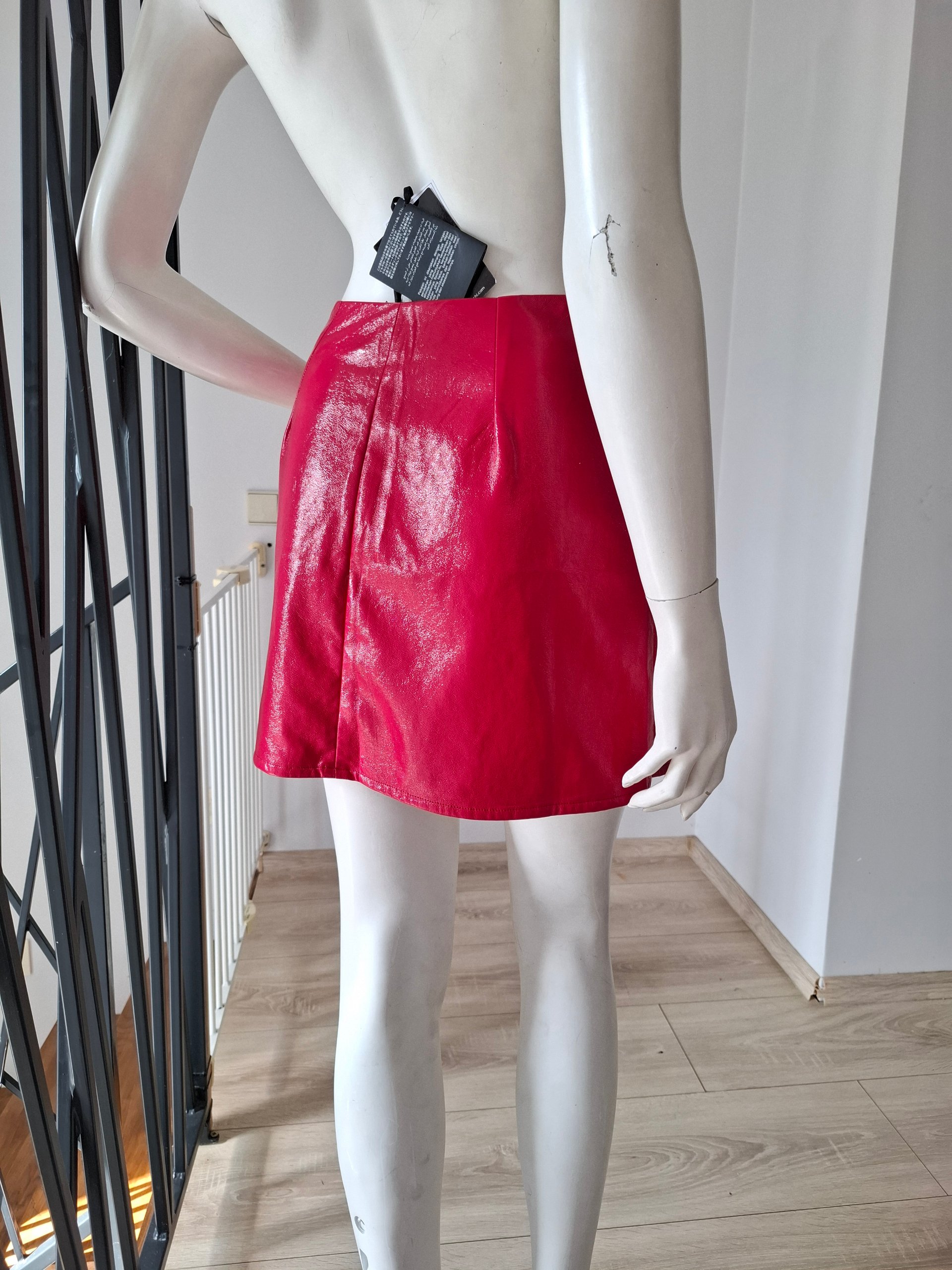 New Elisabetta Franchi Patent Faux Leather Floral Embroidered Mini Skirt Red Size S image 8