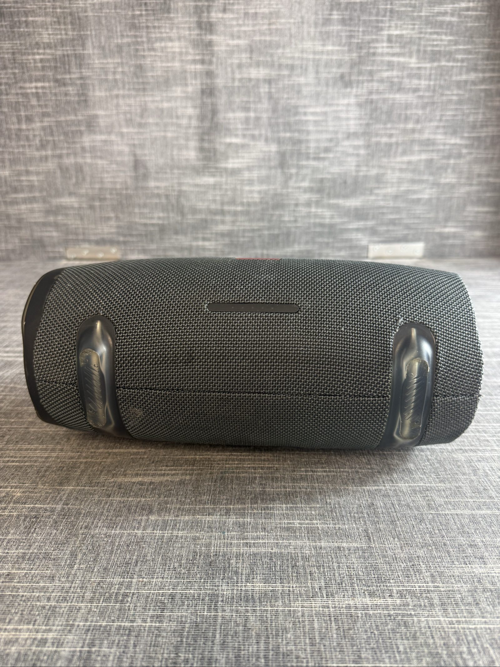 JBL Xtreme 2 Bluetooth Speaker Black with Strap image 4