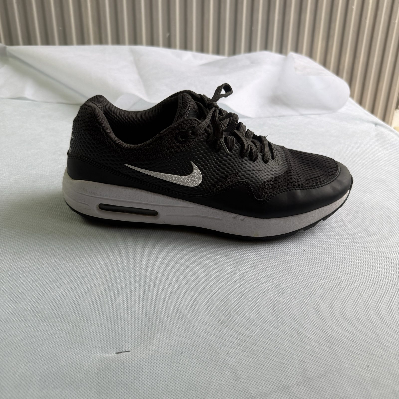 Nike Black & White Air Max UK 7 Lightweight Mesh Trainers image 3