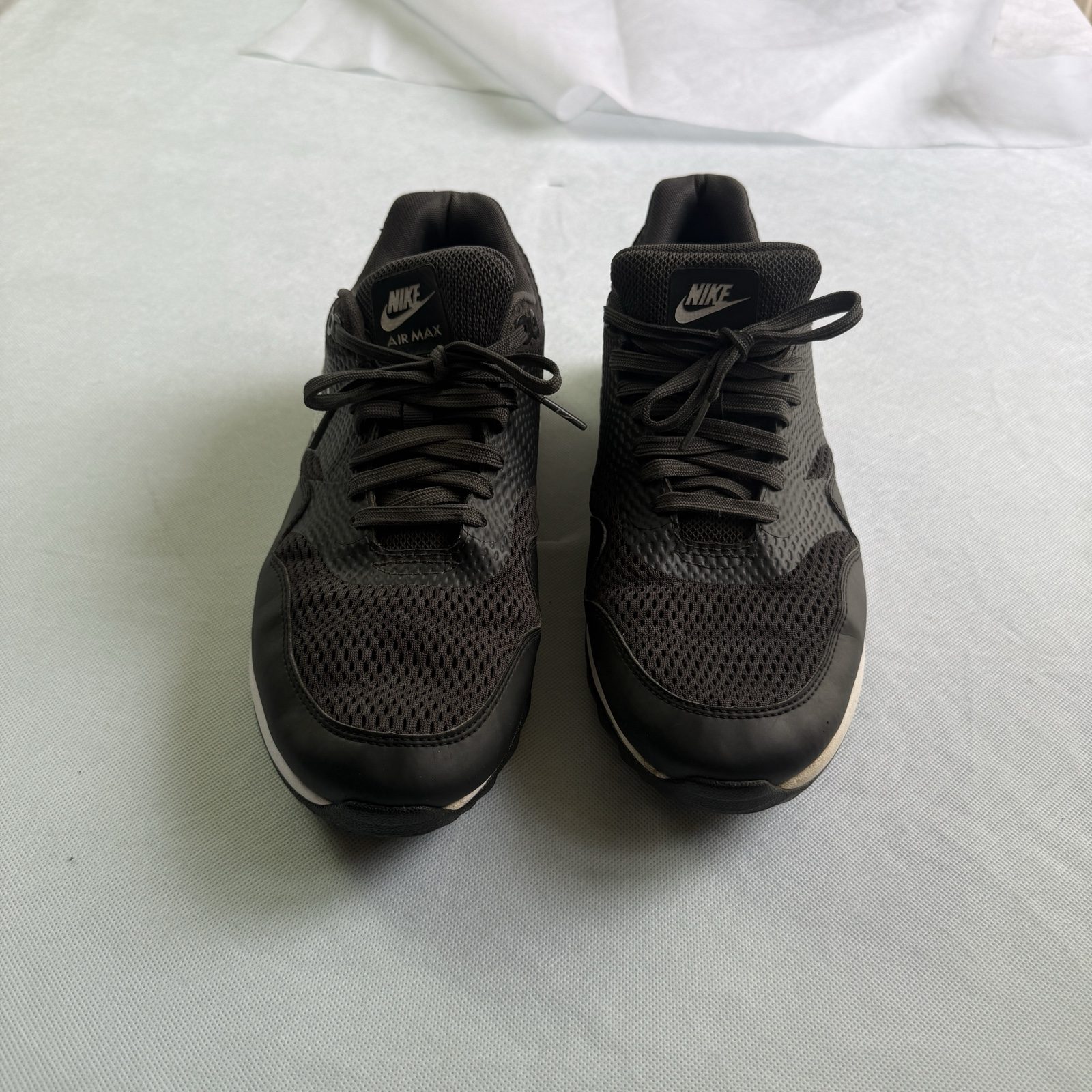 Nike Black & White Air Max UK 7 Lightweight Mesh Trainers image 4