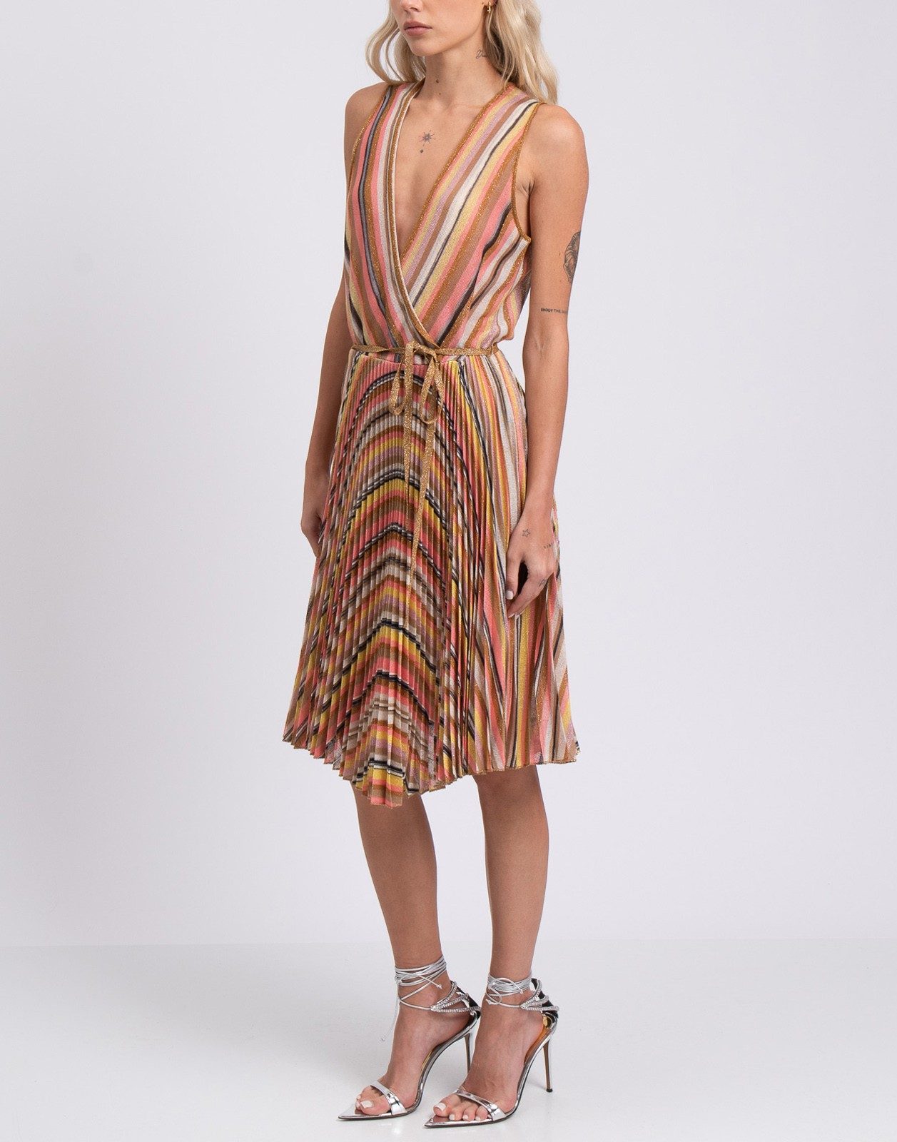 New JUCCA Striped Pleated Midi Dress Pink Gold Size M image 4
