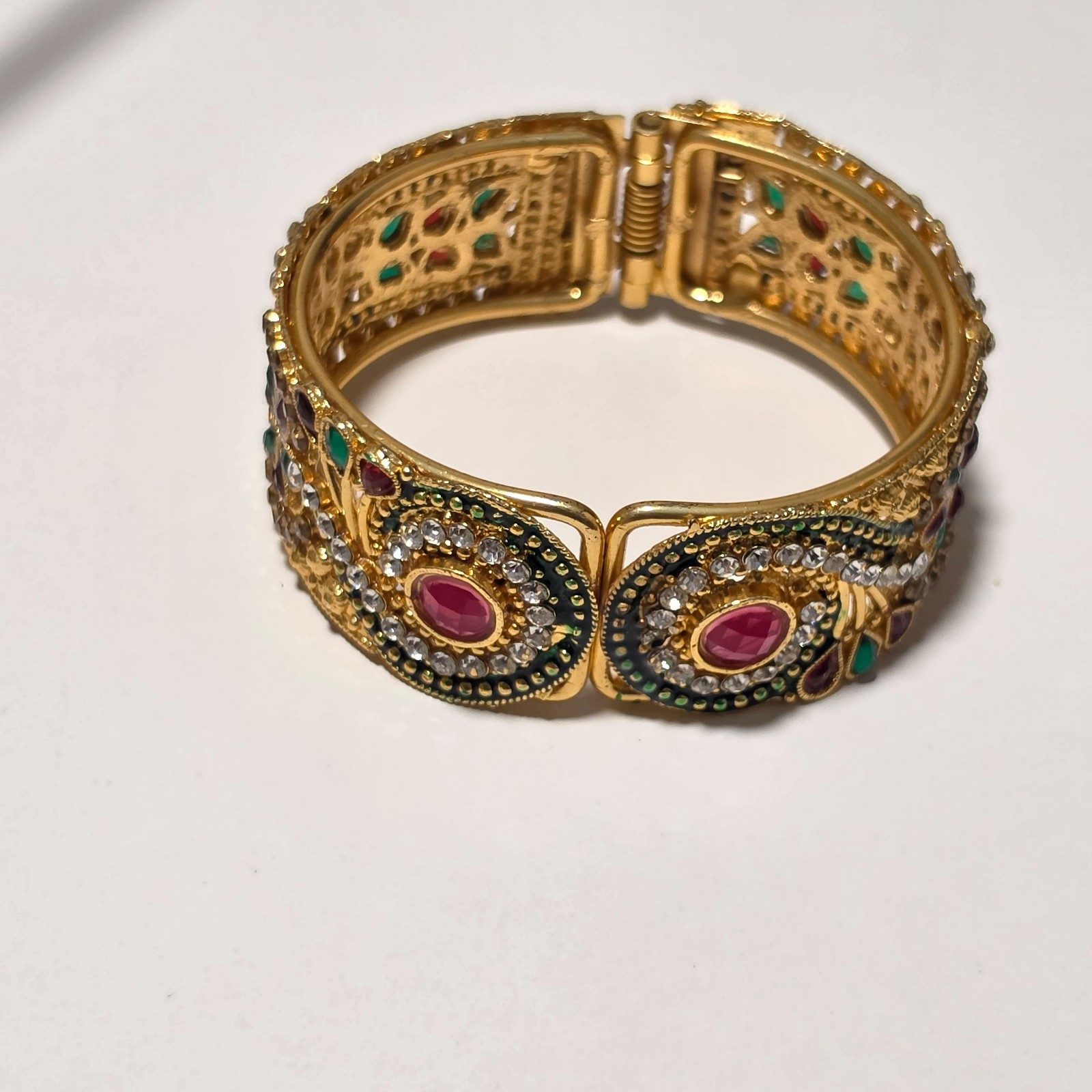 Vintage costume Gold-Tone Multi-Colour Stone Detail Bracelet.b7 image 3