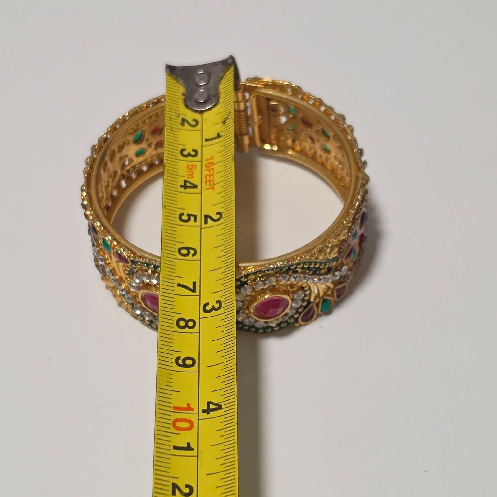 Vintage costume Gold-Tone Multi-Colour Stone Detail Bracelet.b7 image 6