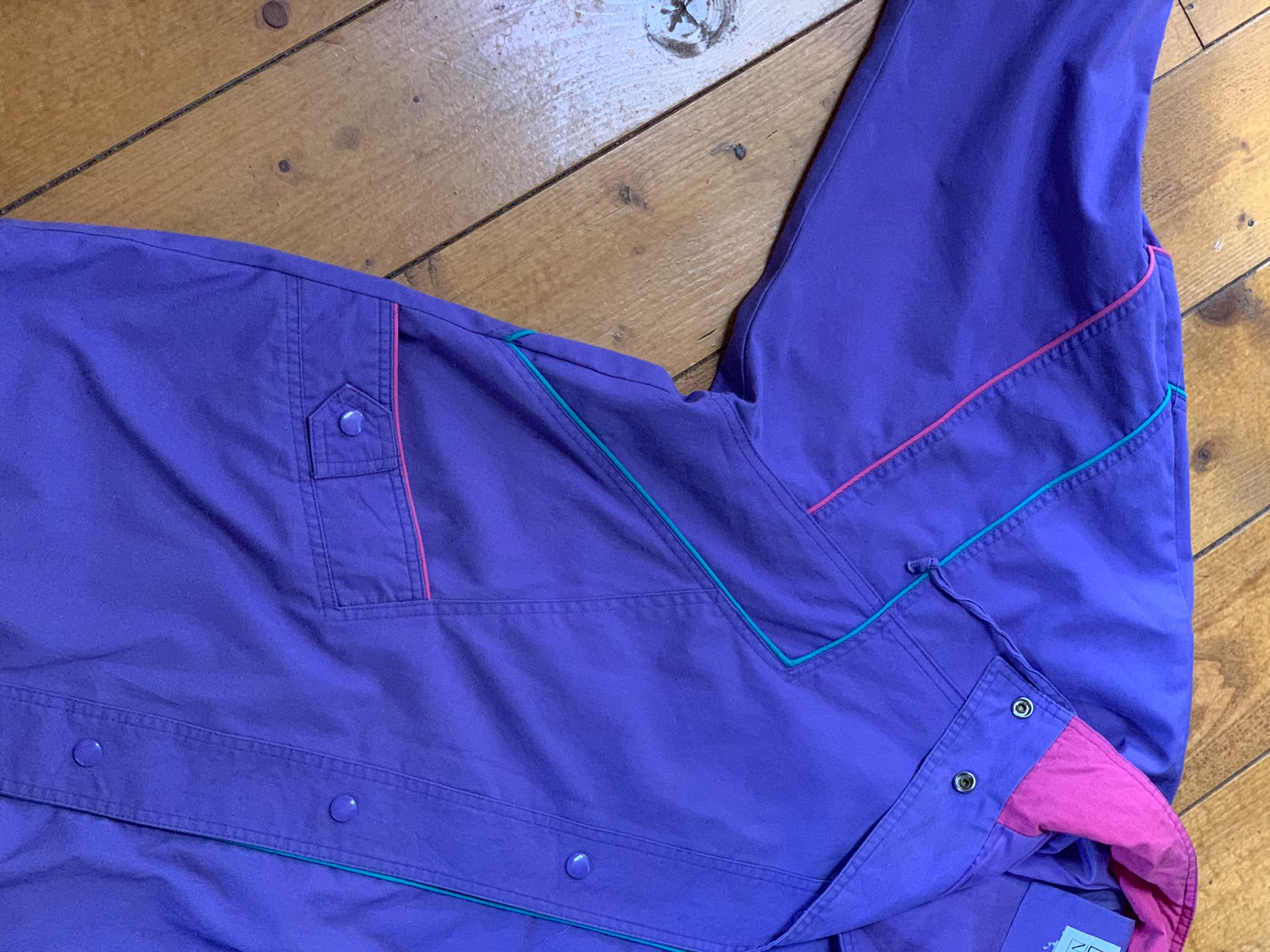 Veste coupe-vent vintage violette & rose à capuche, manches longues - taille Medium image 3