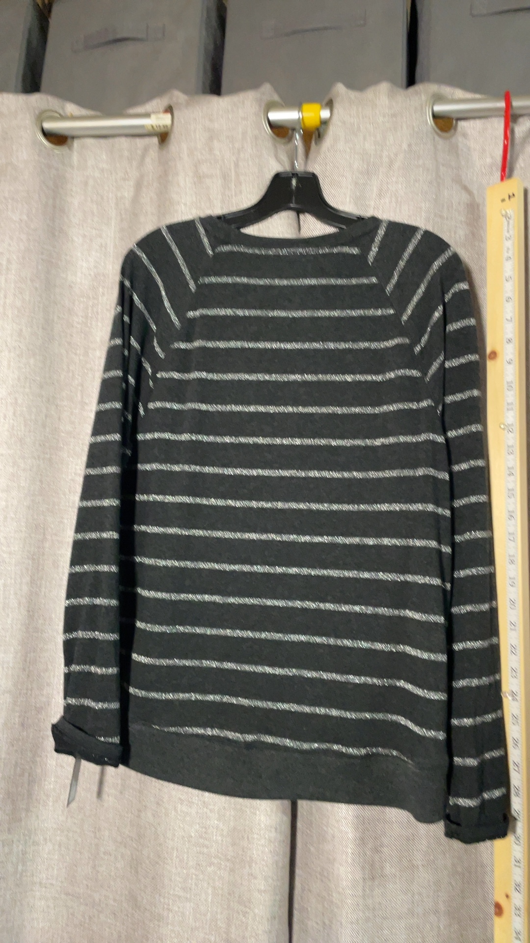 APT. 9 Women’s Metallic Silver Striped Long Sleeve Top Large NWT image 2