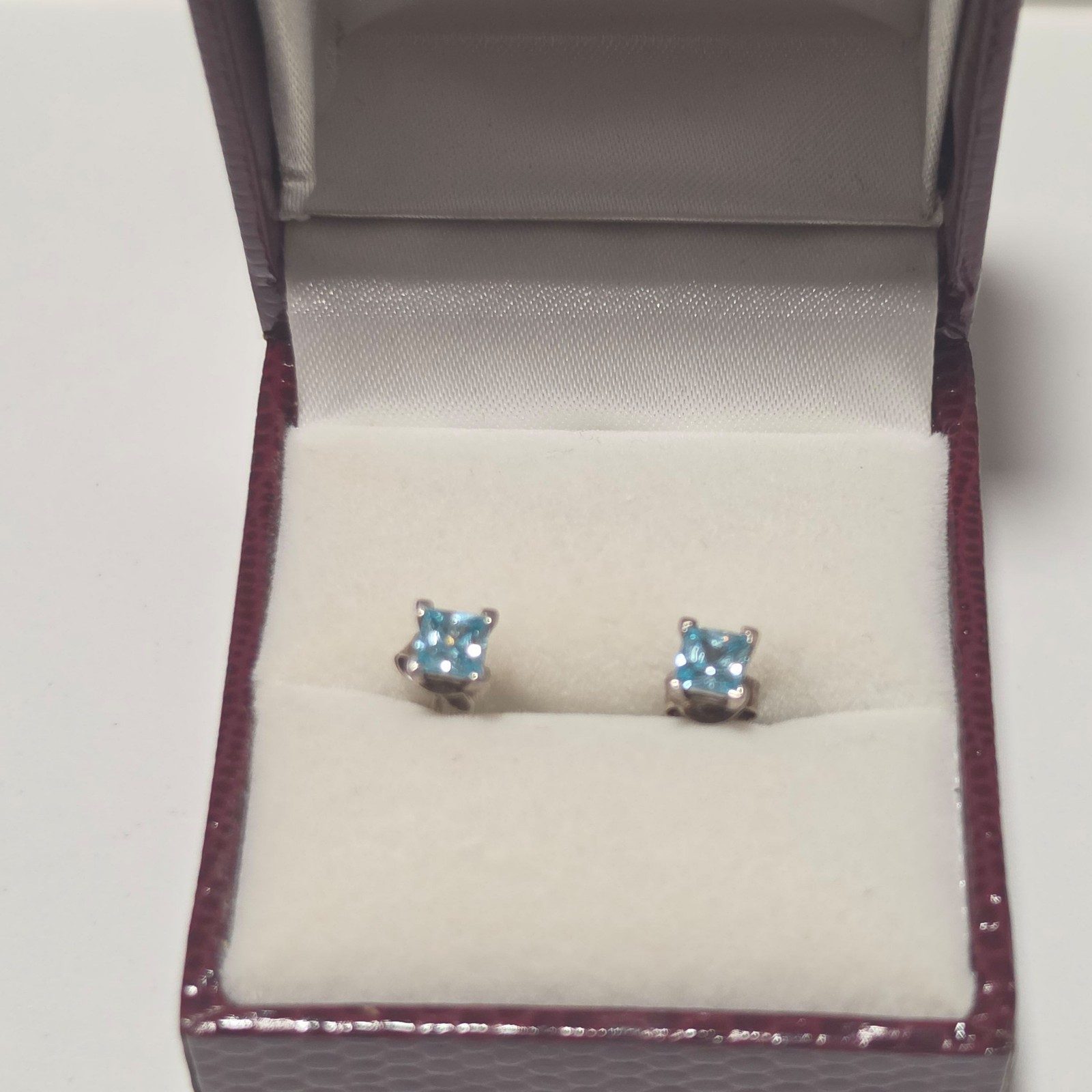 925 sterling silver Square Blue Stone Silver Stud Earrings.b7 image 2