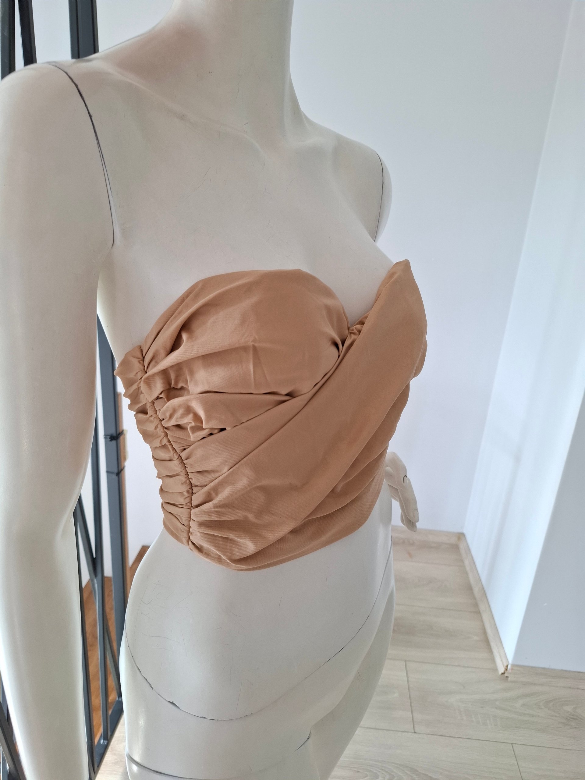 New Elisabetta Franchi Draped Strapless Crop Top Beige / Nude Size IT 40 / S image 5