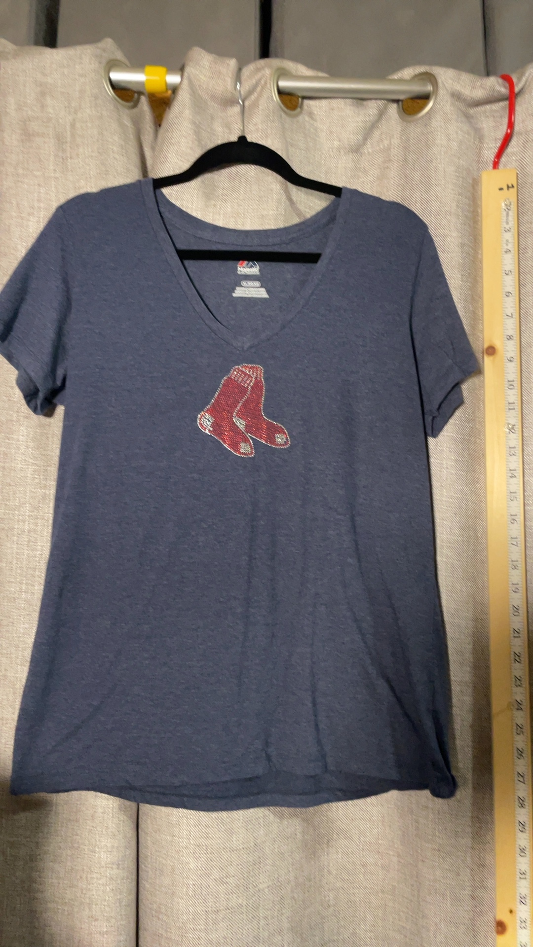 Majestic Boston Red Sox Rhinestone V-Neck T-Shirt Women’s XL Navy