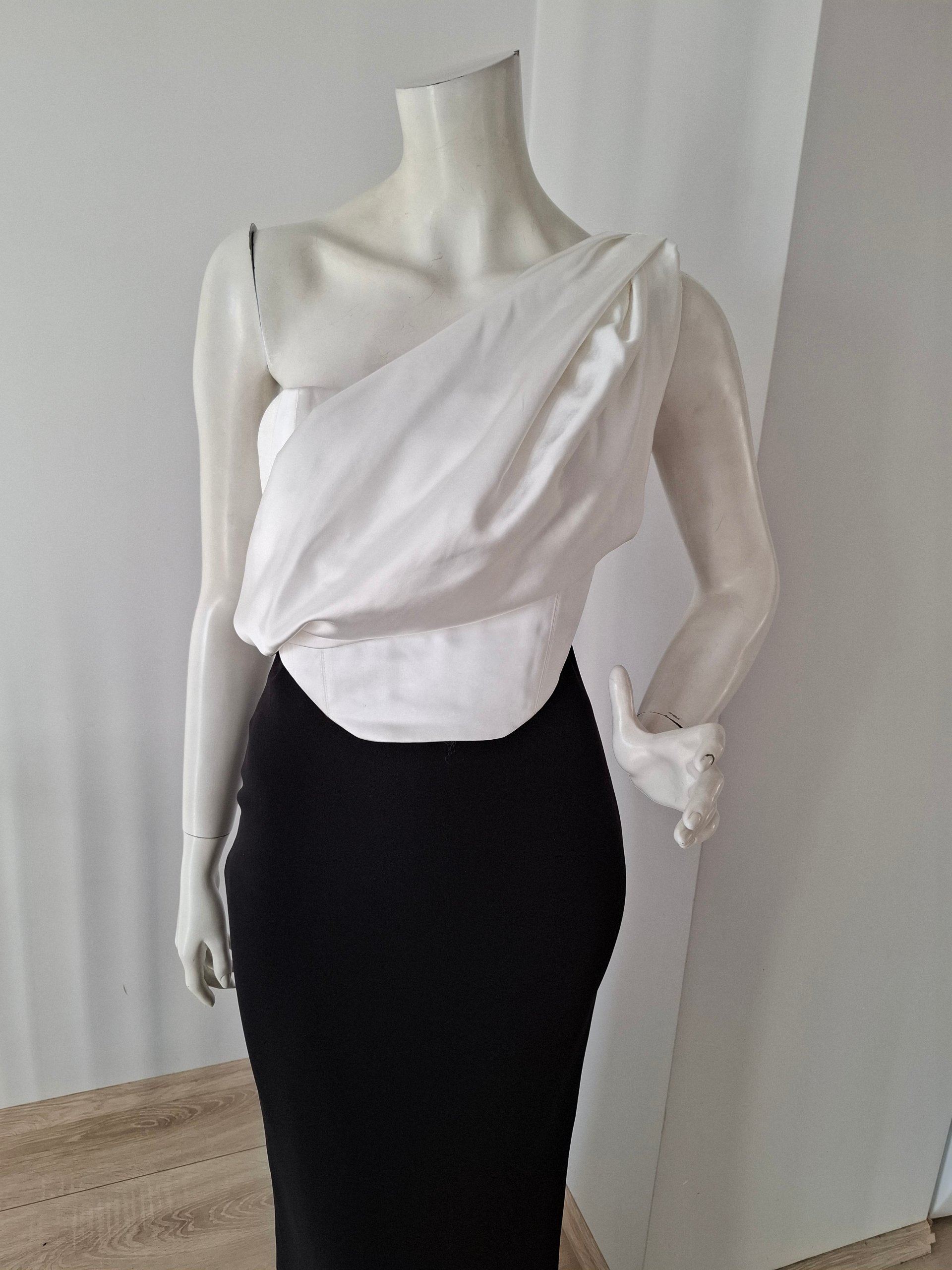 New Solace London Kara One-Shoulder Maxi Dress Size XS image 8