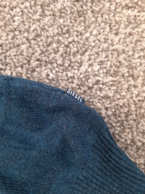 Diesel Men's Blue V-Neck Wool Sweater Large image 4