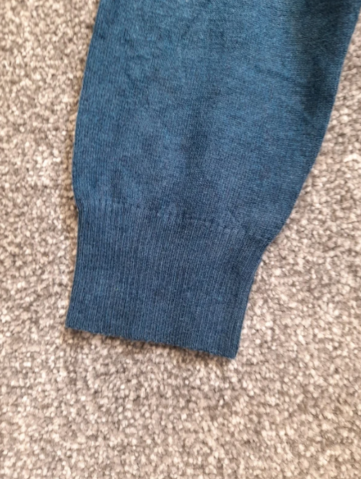 Diesel Men's Blue V-Neck Wool Sweater Large image 5