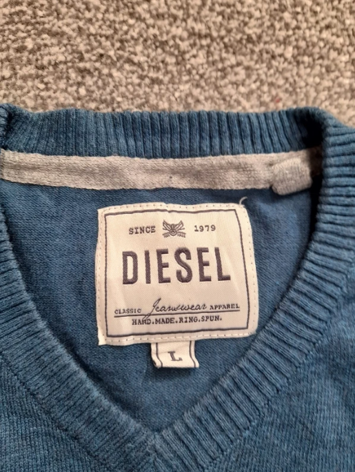 Diesel Men's Blue V-Neck Wool Sweater Large image 7