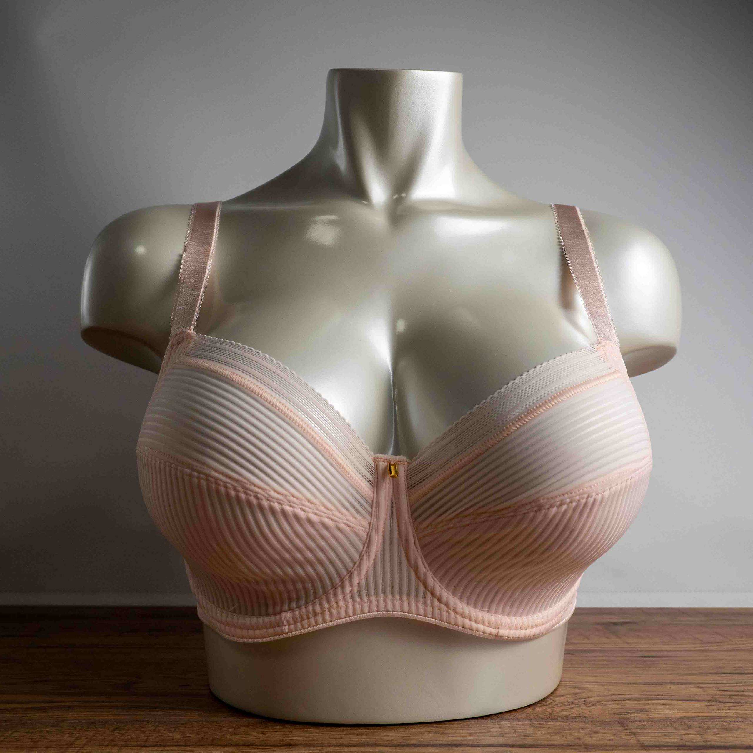 Fantasie Peach 30F Underwired Soft Cup Bra NWT