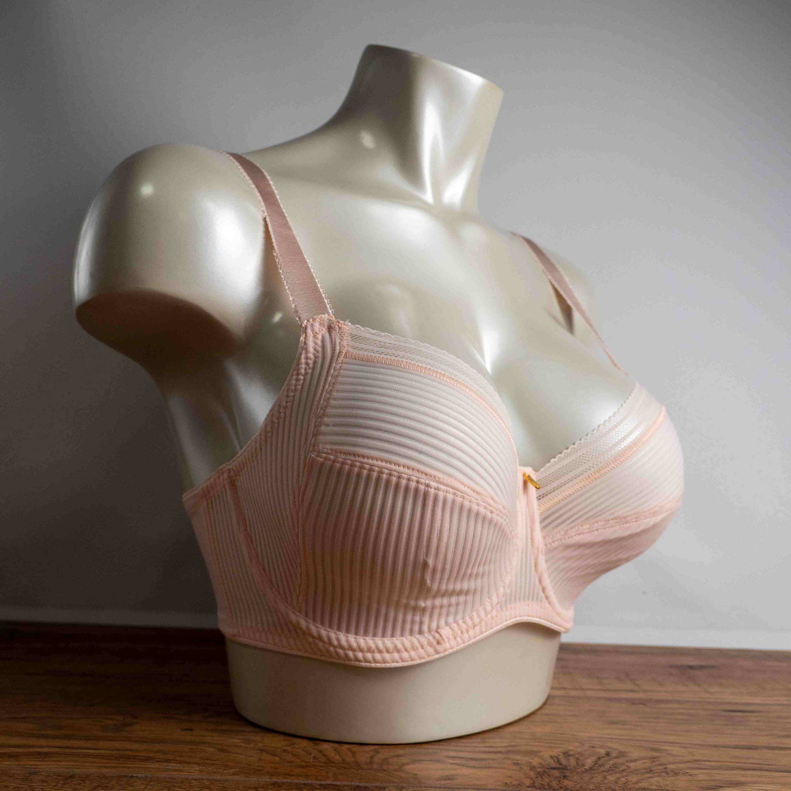 Fantasie Peach 30F Underwired Soft Cup Bra NWT image 3