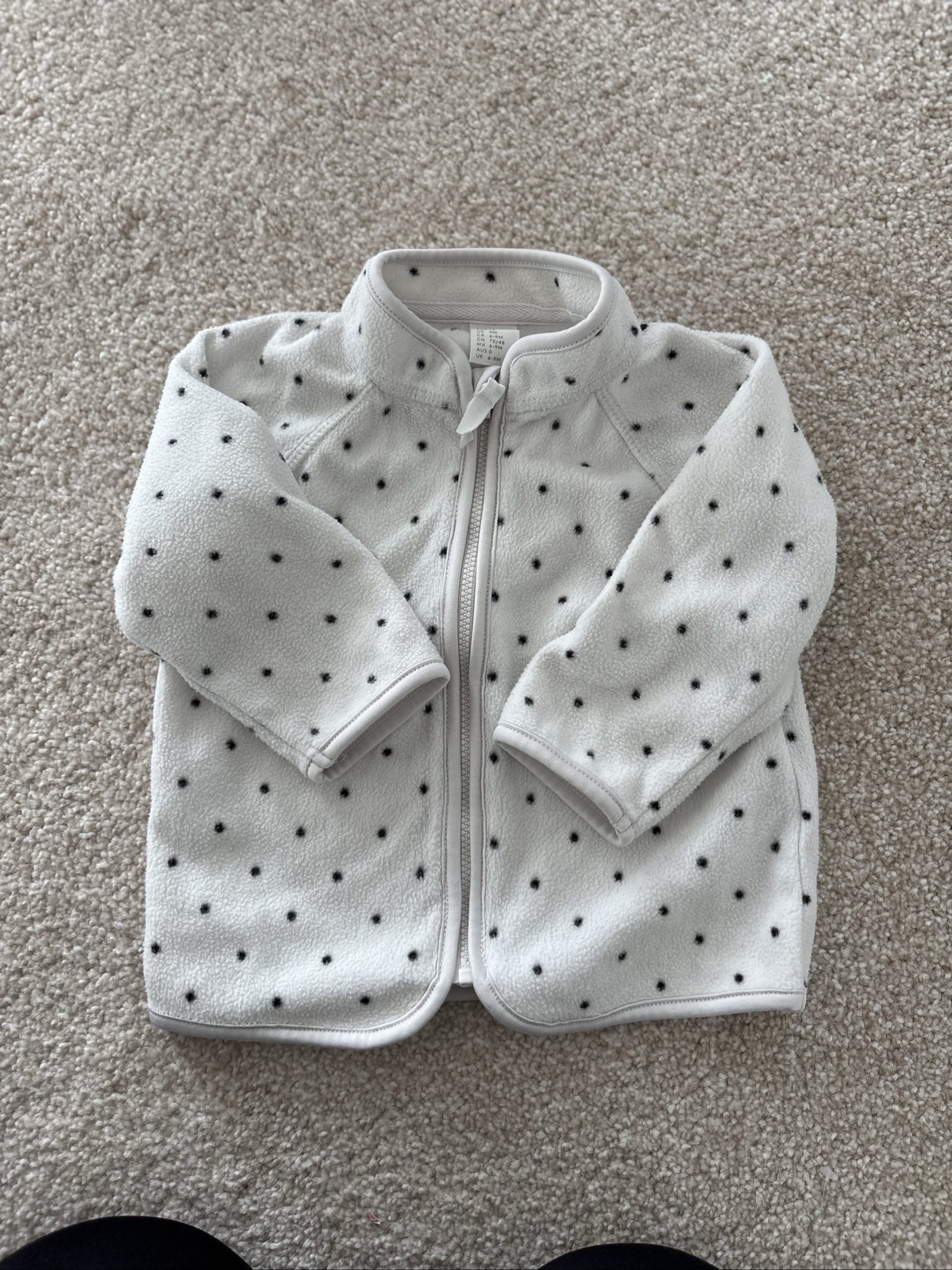 H&M White & Black Polka Dot Fleece Baby Jacket 6-9 Months