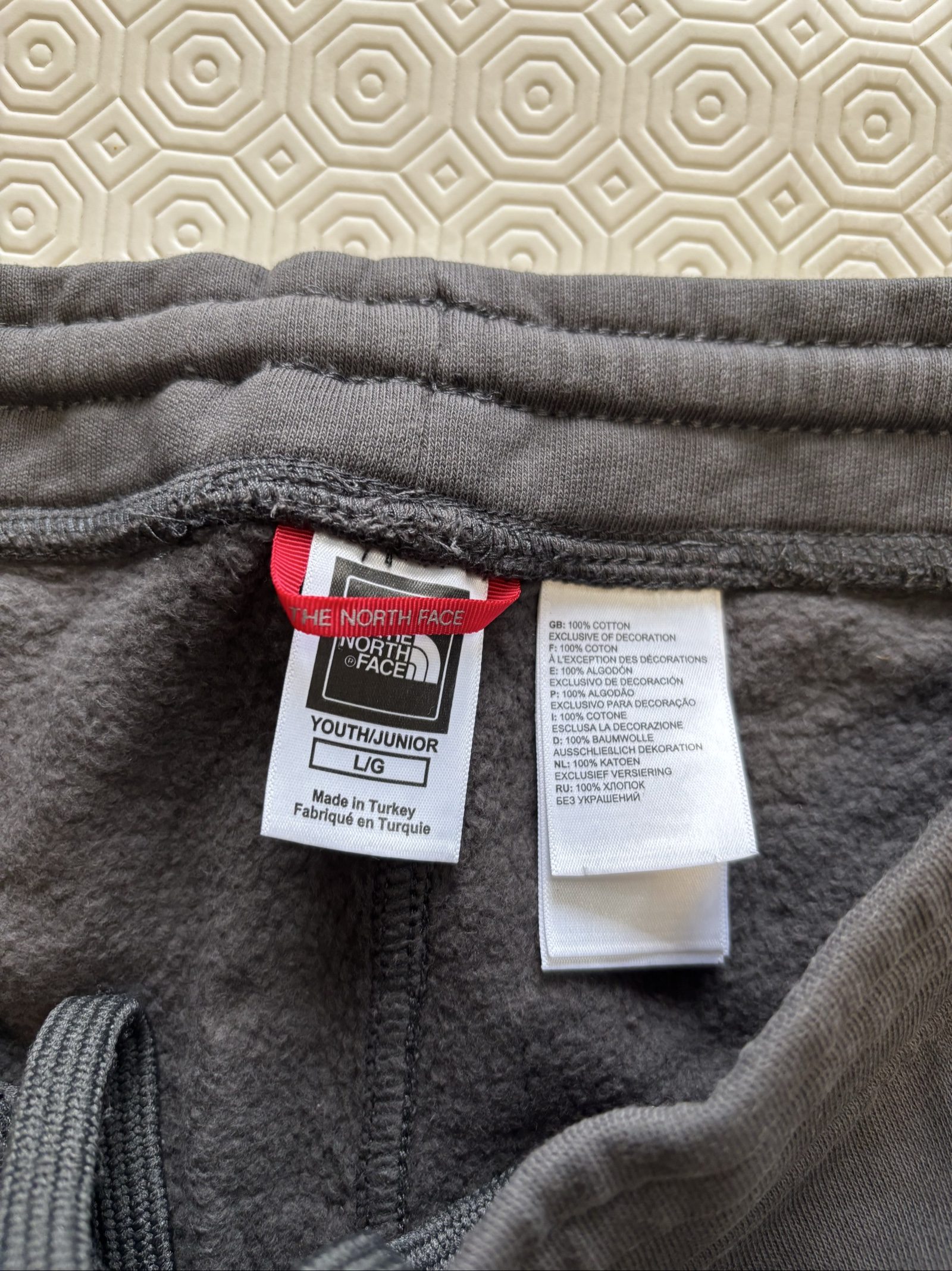 The North Face Grey Youth/Junior Cotton Joggers L/G image 3