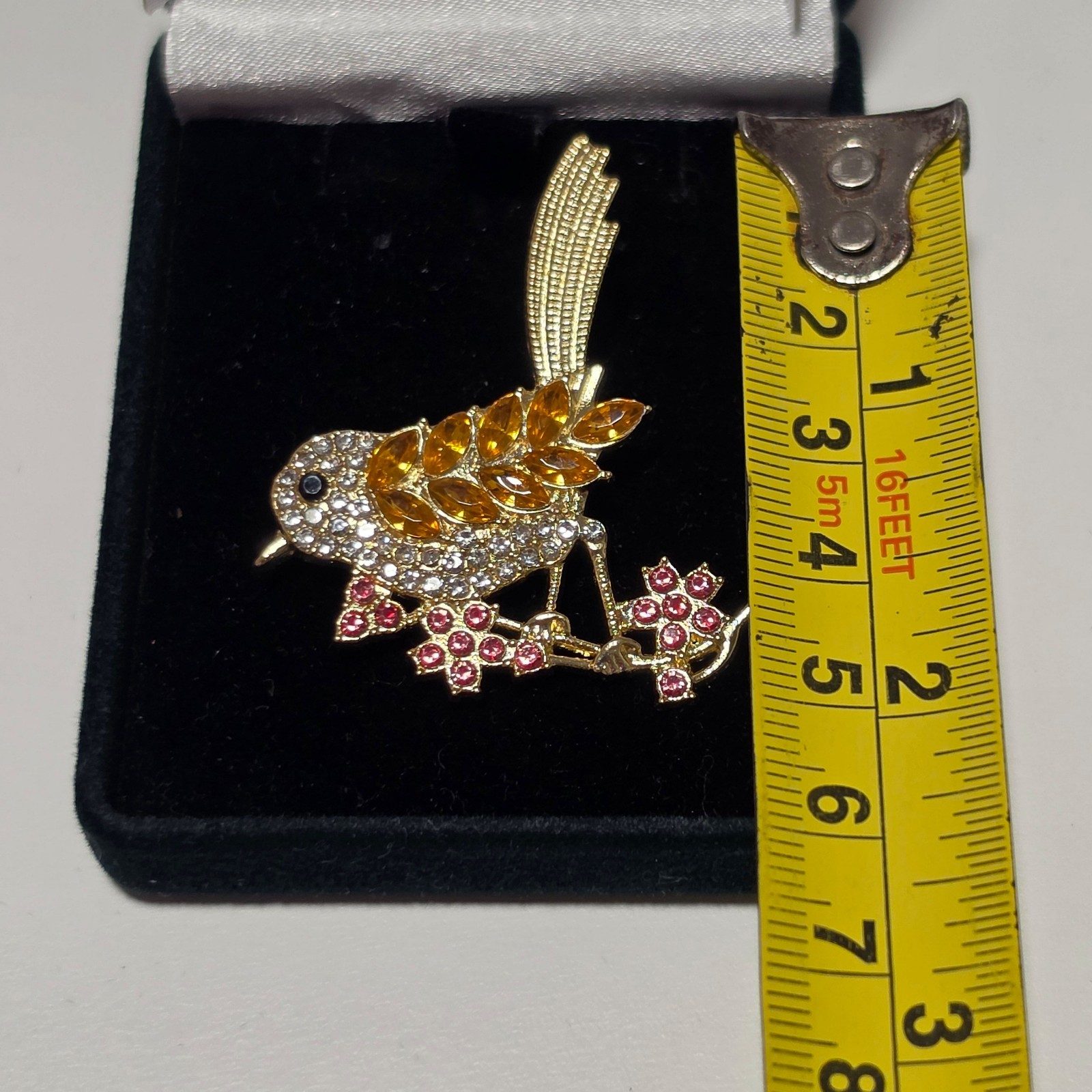 Gold-tone Yellow & Pink Crystal Bird Brooch.b8 image 4