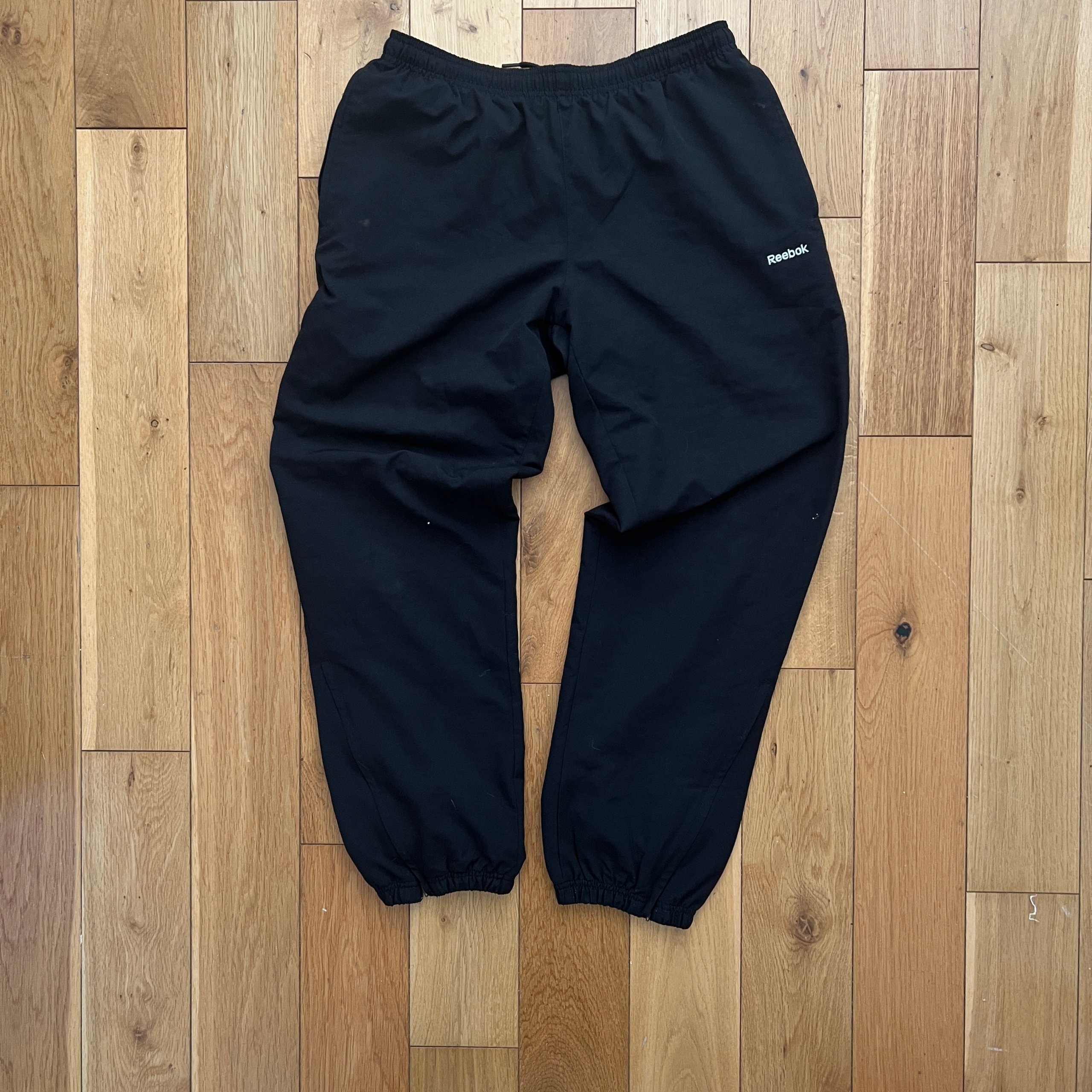 Reebok Vintage Tracksuit Pants Men's Medium Black Mesh Lined Windbreaker Bottoms Y2K