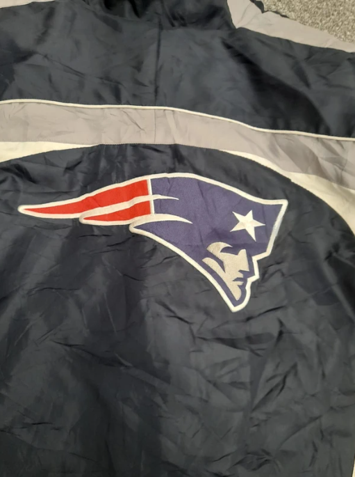 New England Patriots Black, White & Grey NFL Windbreaker Jacket 29" image 5