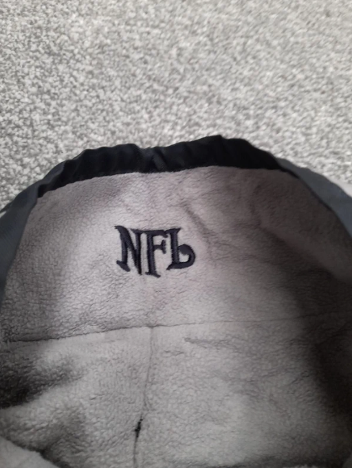 New England Patriots Black, White & Grey NFL Windbreaker Jacket 29" image 7