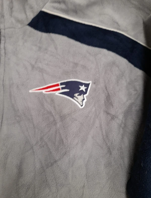 New England Patriots Black, White & Grey NFL Windbreaker Jacket 29" image 8