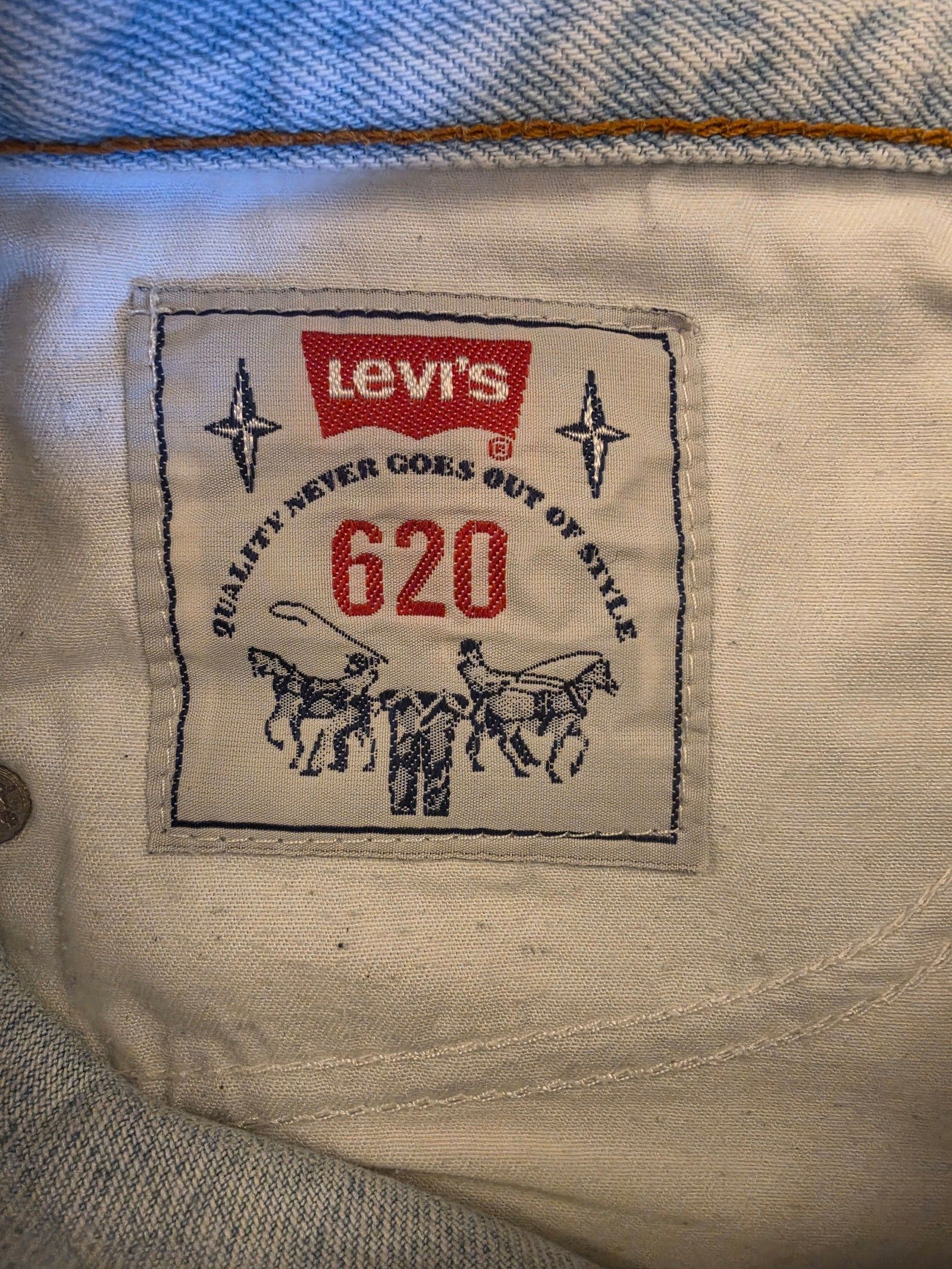 Vintage Levi's 620 Orange Tab Jeans W30 L32 Made in Scotland 1999 image 7