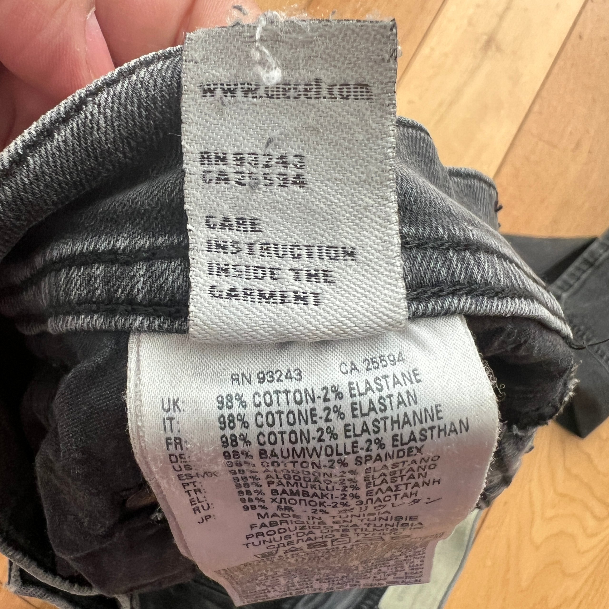 Diesel Tepphar Slim-Carrot Jeans W32 L32 Grey Black Distressed Denim image 9
