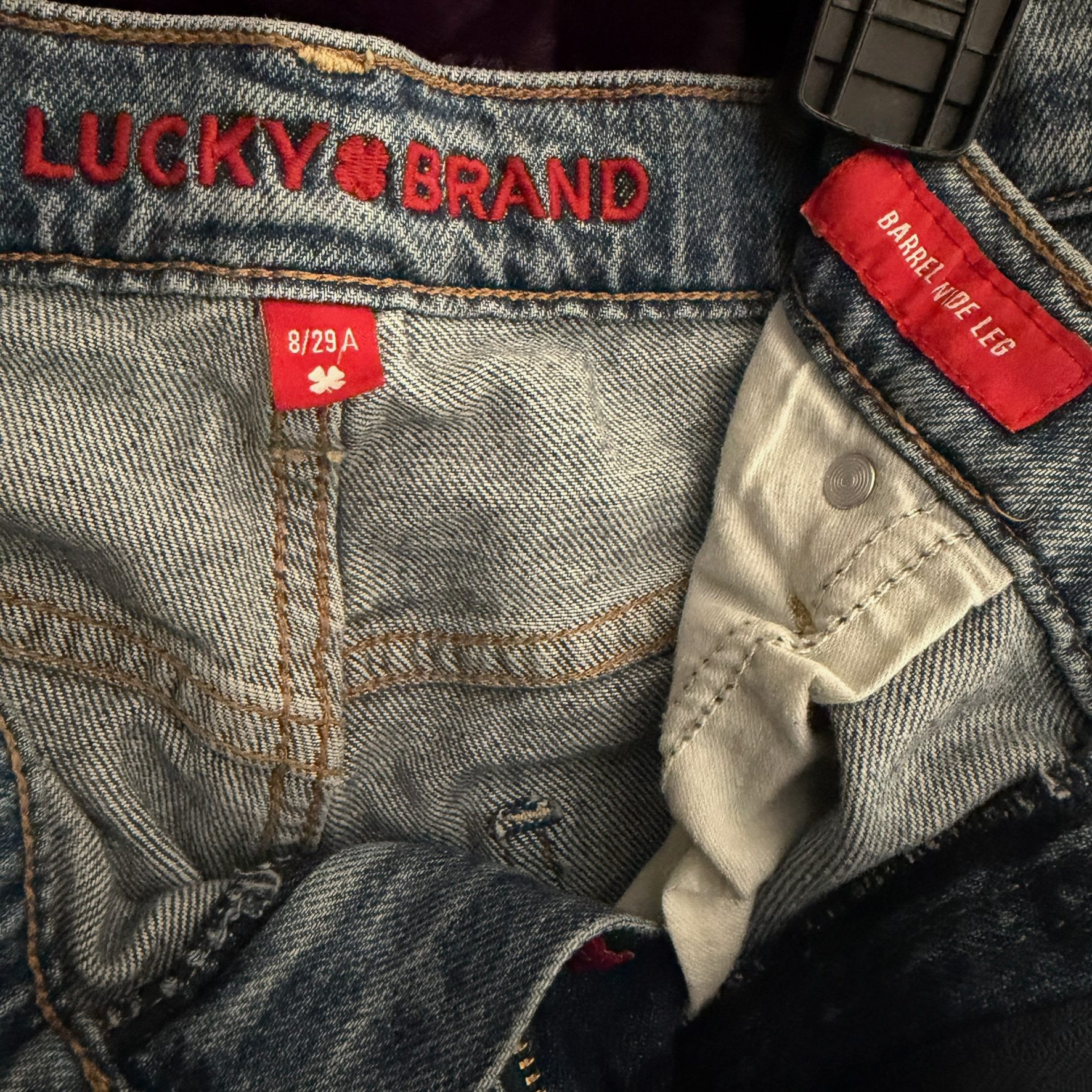 Lucky Brand - NWOT Women's Blue Barrel Wide Leg Jeans Size 8 image 5