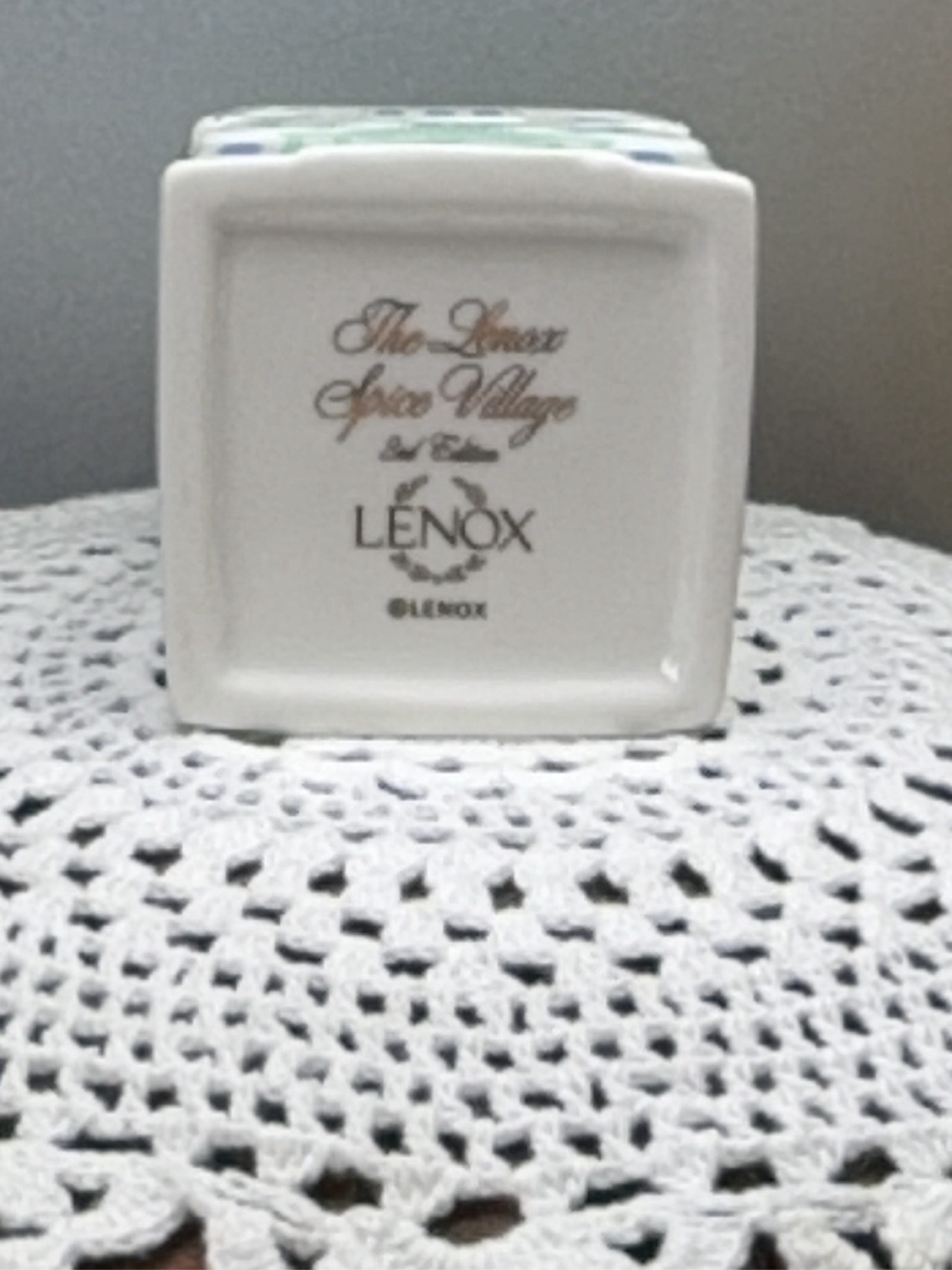 Lenox Green & Blue Ceramic The Assest Spice Village Tarragon Container image 2