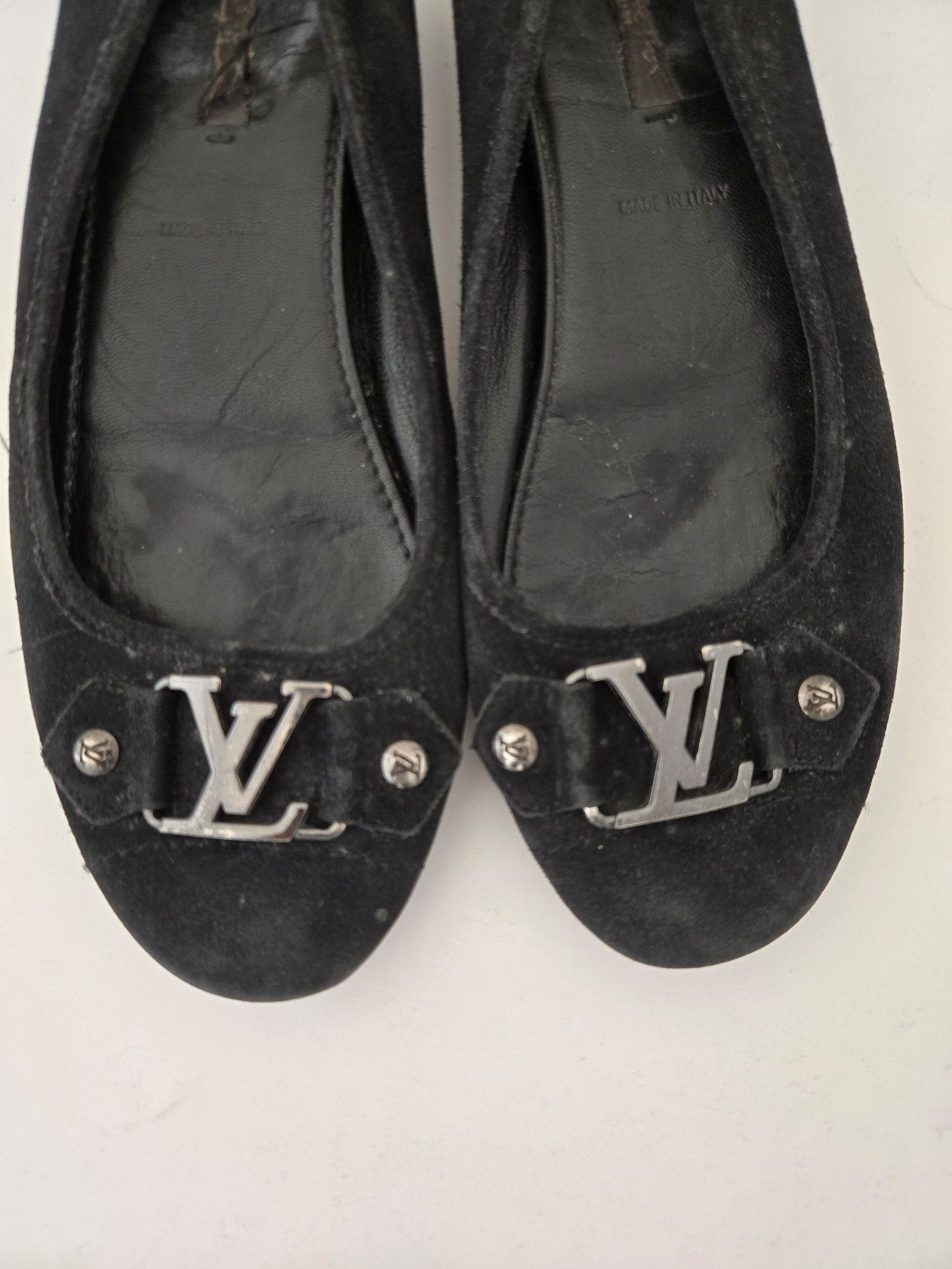 Louis Vuitton Dreamy Rose Womens Black Suede LV Logo Ballet Flats Sz 38 image 3