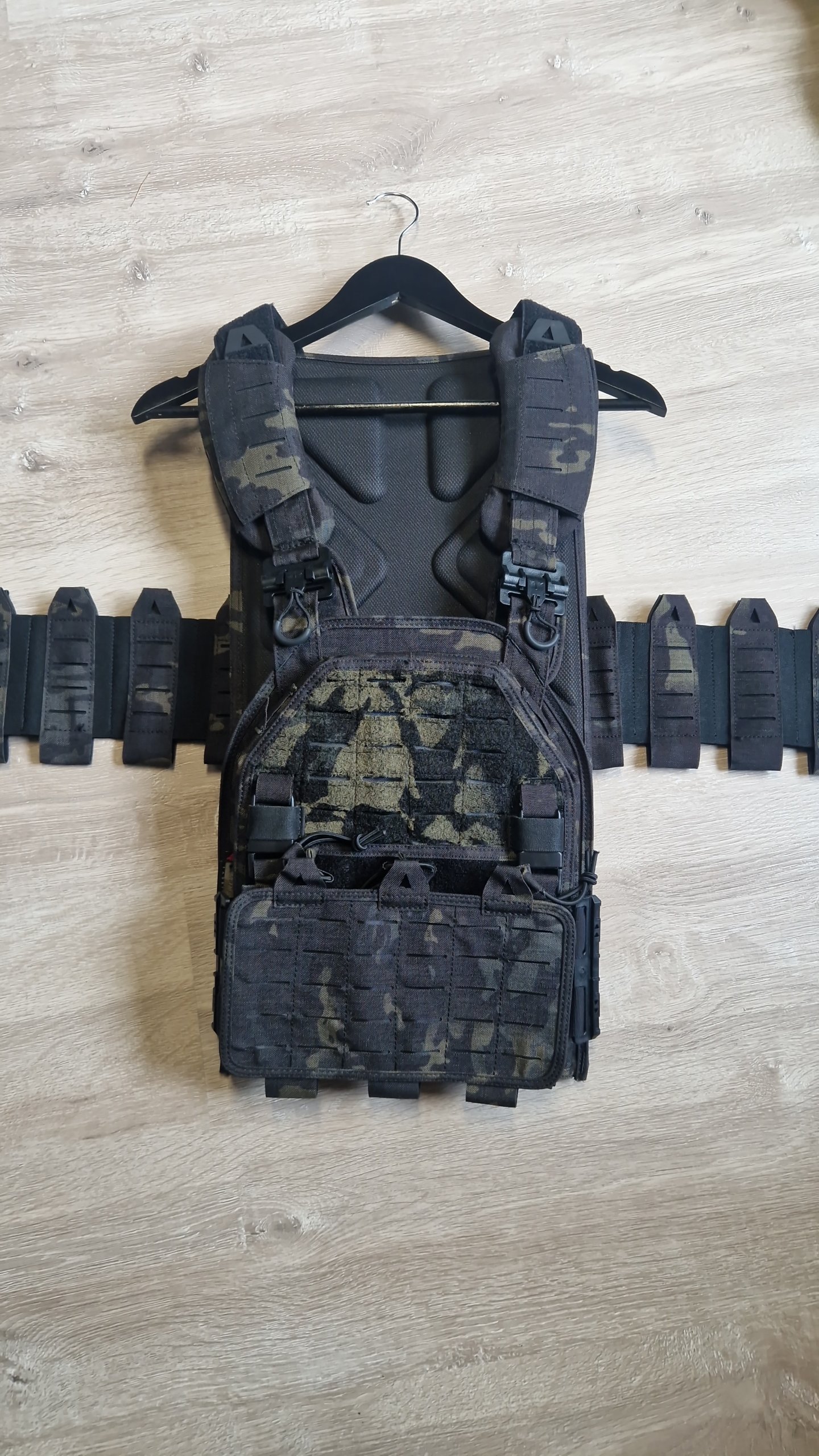 Taktische Weste Multicam Black Quick Release Molle Airsoft