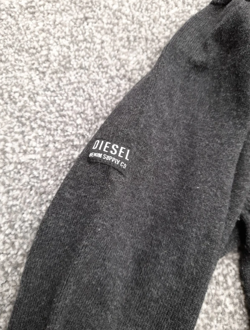 Diesel Men's Charcoal Grey Logo Knit Jumper Medium image 9
