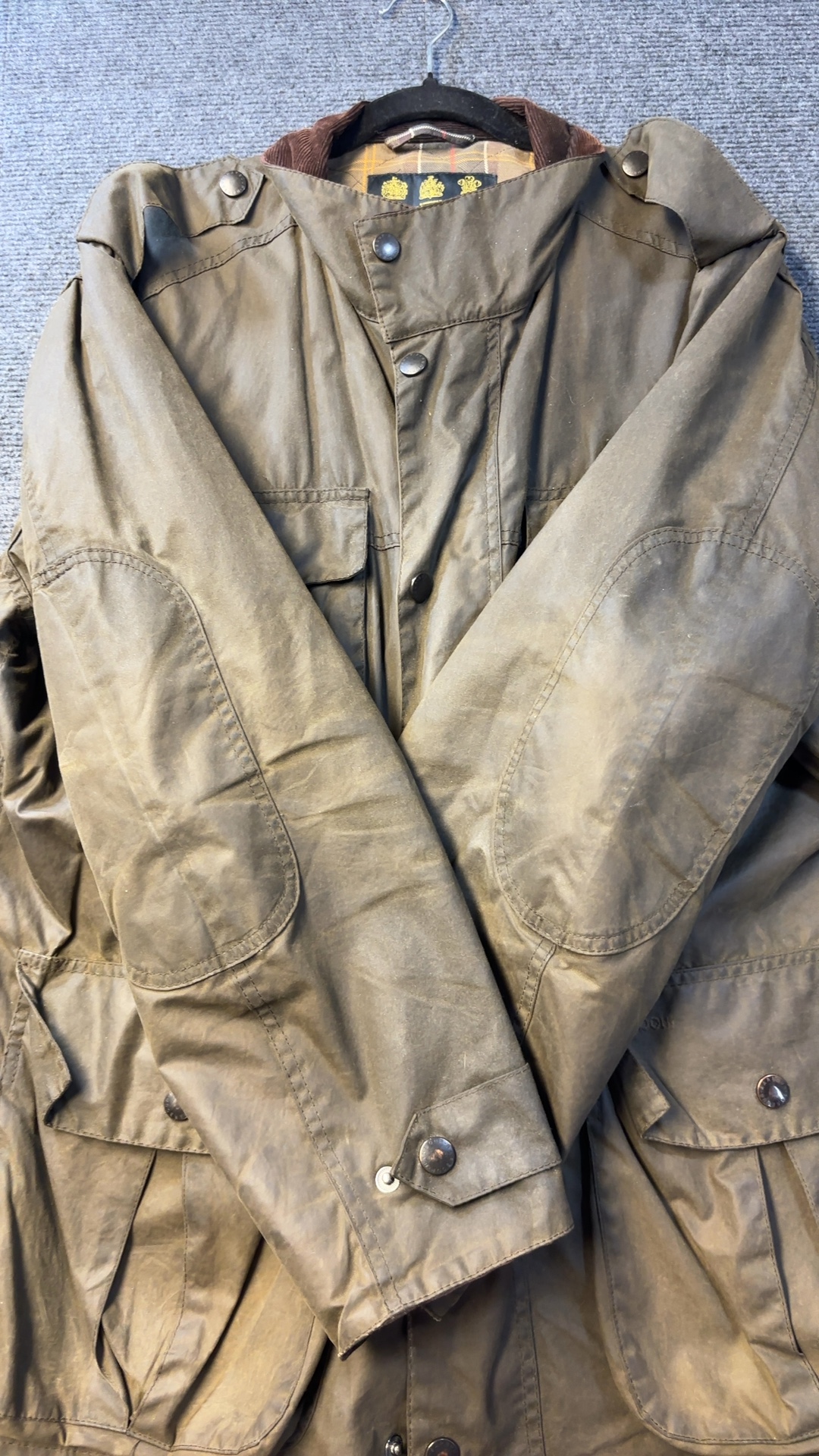 Barbour Olive Wax Cotton Field Jacket XL Classic Tartan Lining very good condition image 4