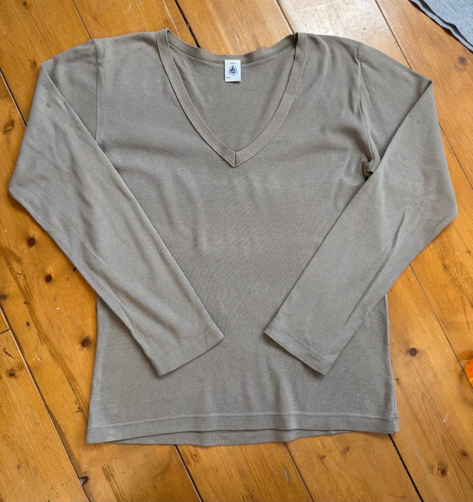 Petit Bateau T-shirt Manches Longues Beige Col V - taille Small PML5076