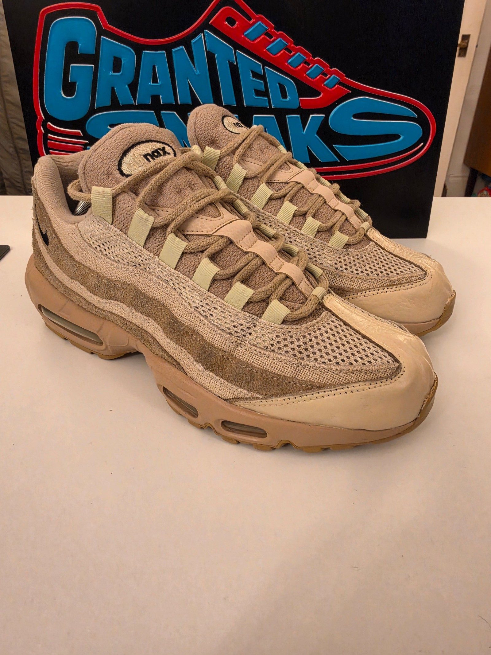 Nike Men's Brown Air Max 95 PRM Grain Trainers UK9