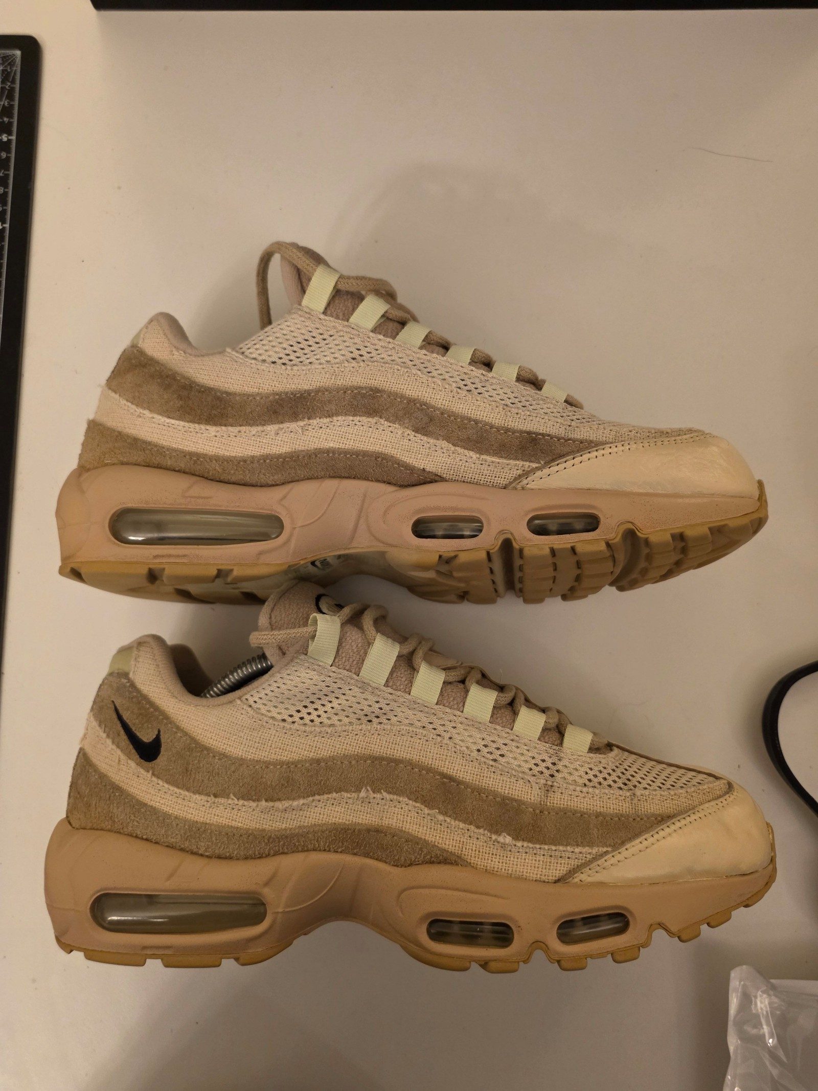 Nike Men's Brown Air Max 95 PRM Grain Trainers UK9 image 10