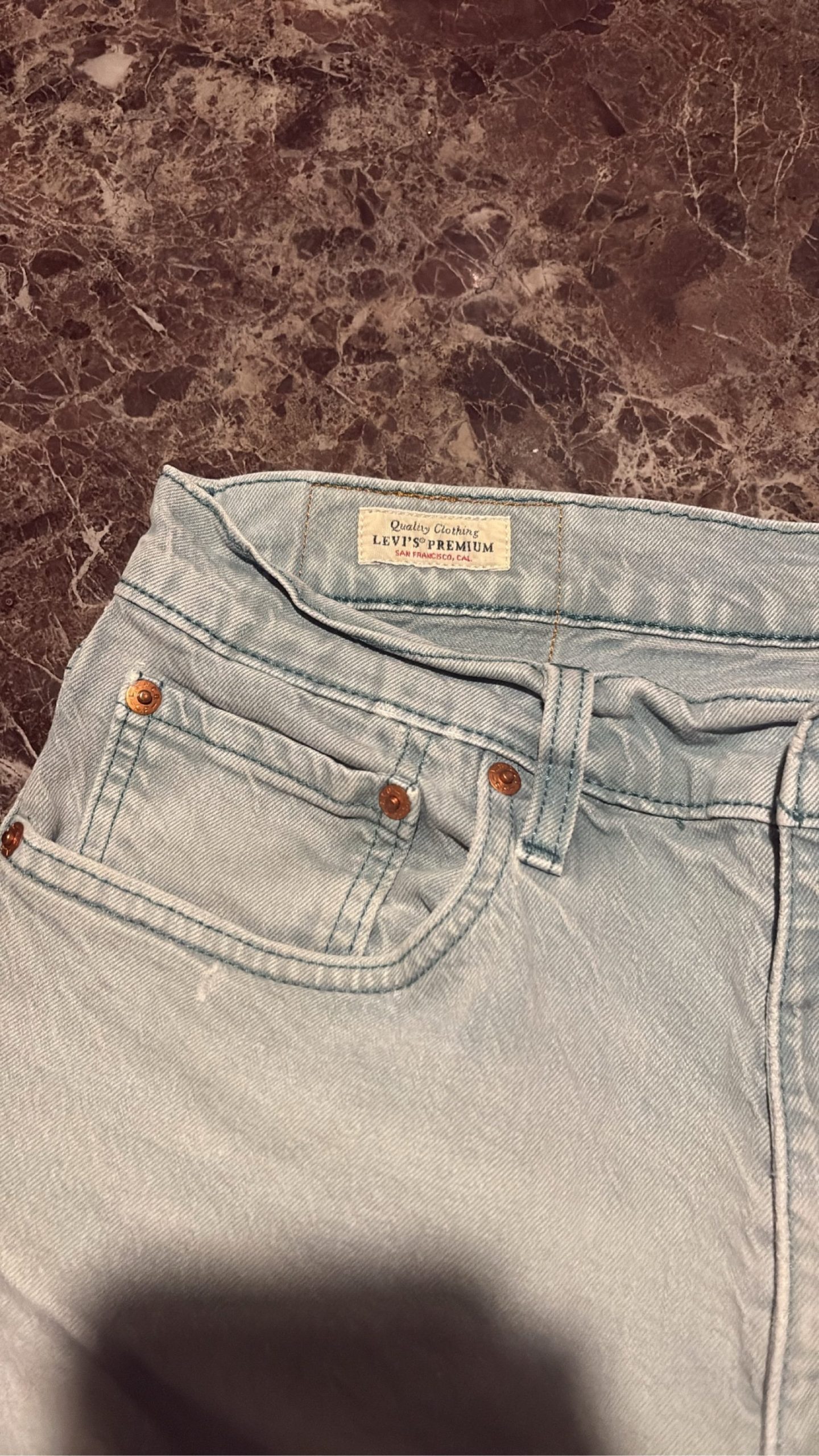 Levi's Light Blue Denim Jeans W32 image 2