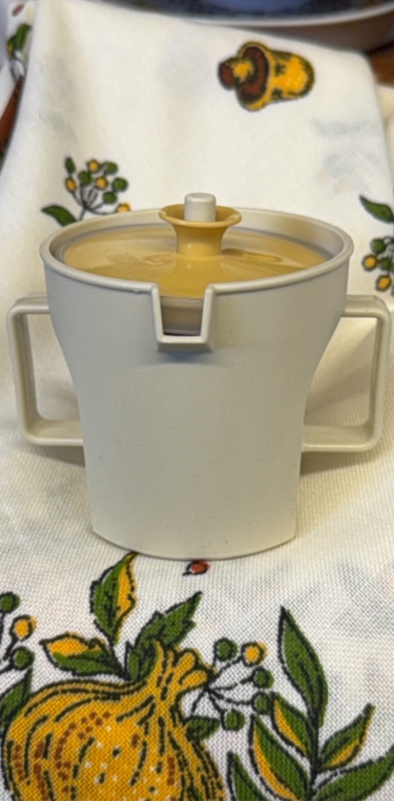 Tupperware Beige & Yellow Retro Sugar Bowl with Lid
