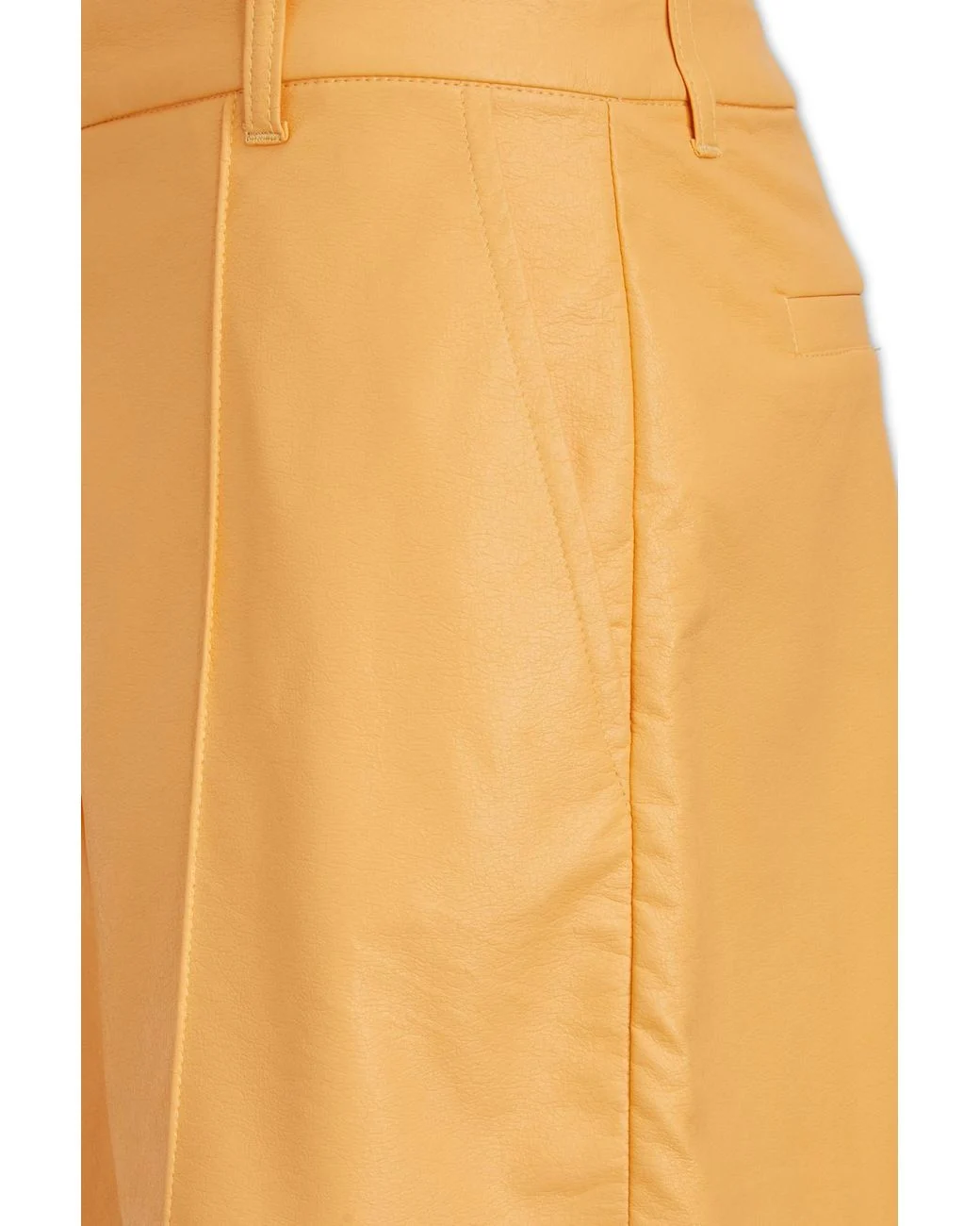 New Stand Studio Kirsty Faux Leather Shorts Size M image 10