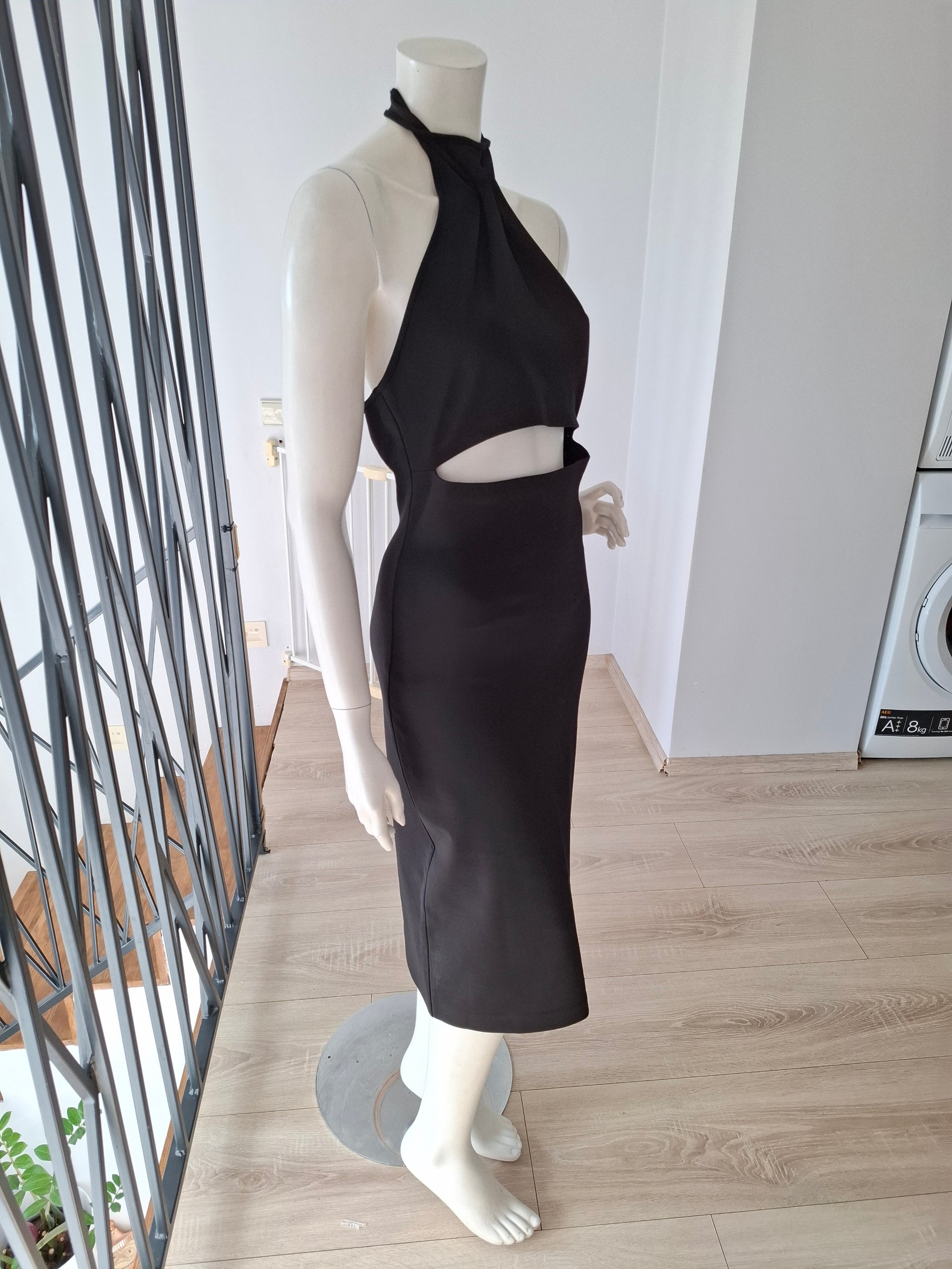New GAUGE81 Black Abile Cut-Out Halter Midi Dress Size L image 7