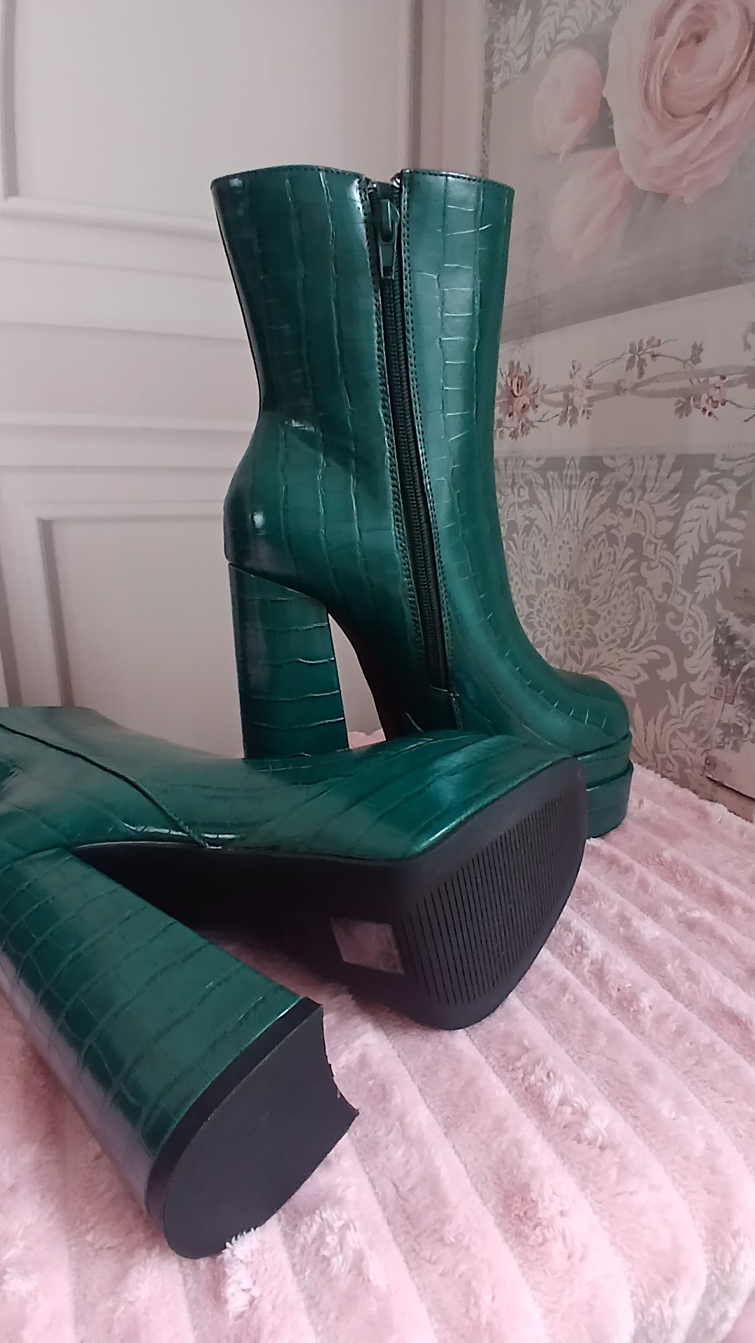 Truffle Green Croc Effect Platform Ankle Boots UK 5 image 2