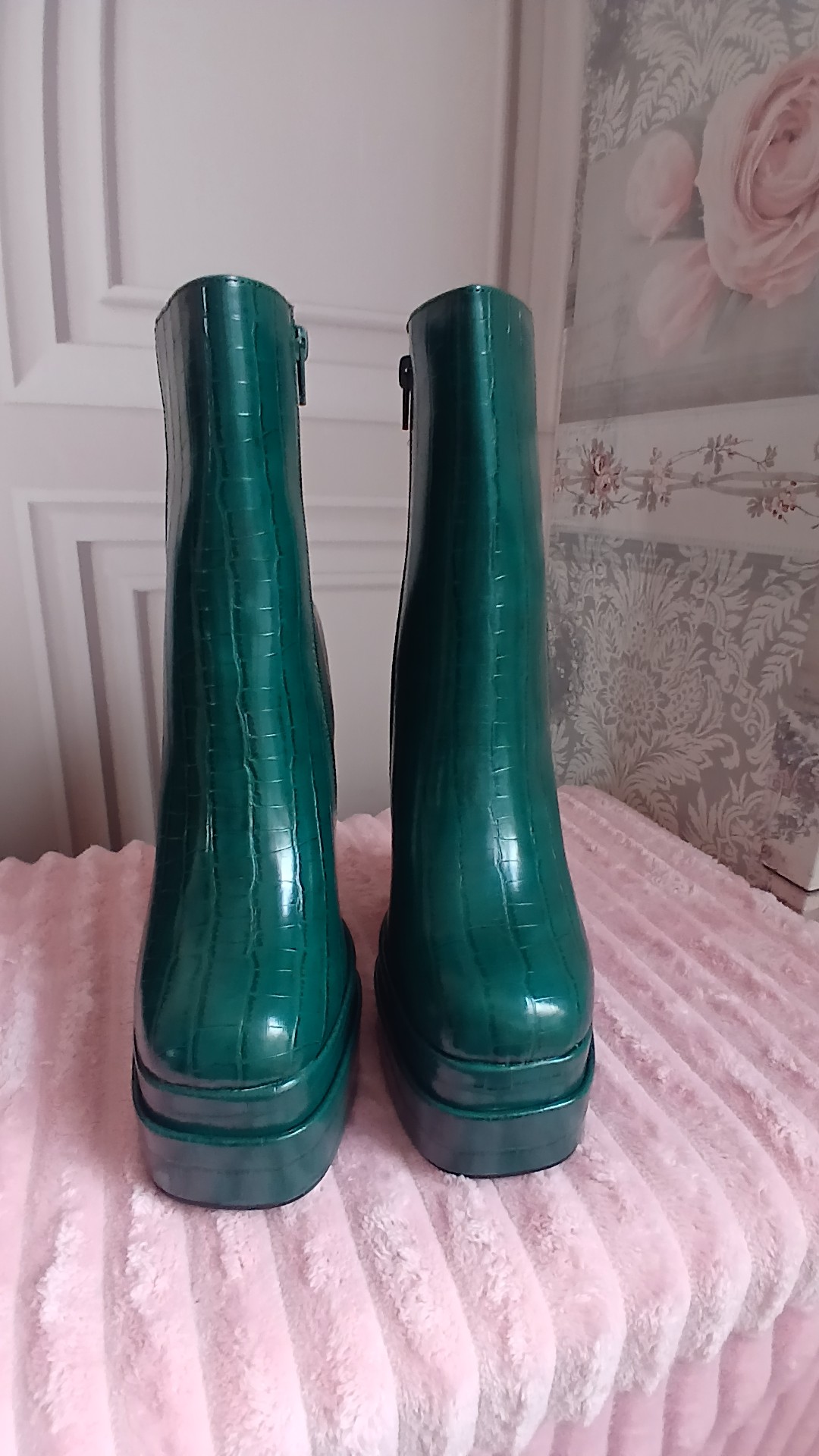 Truffle Green Croc Effect Platform Ankle Boots UK 5 image 4