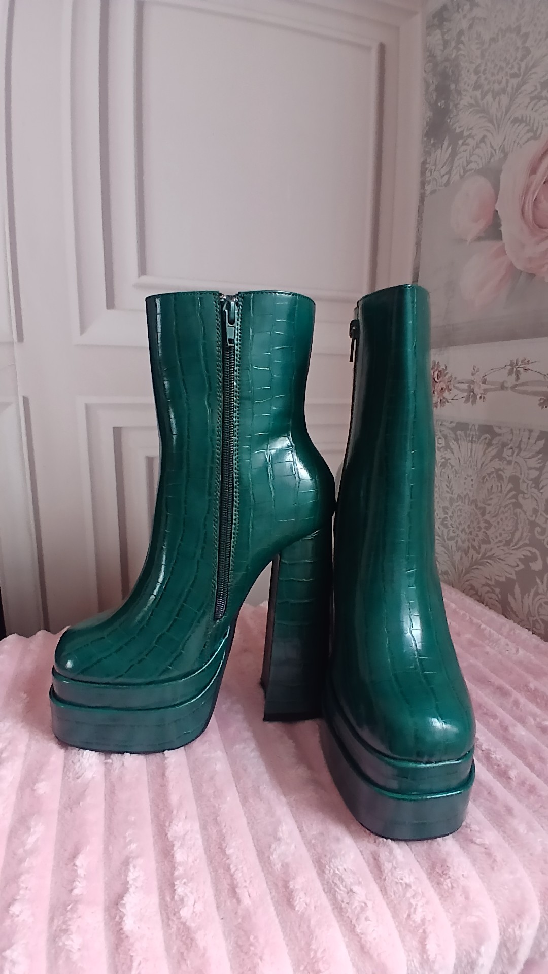Truffle Green Croc Effect Platform Ankle Boots UK 5 image 5