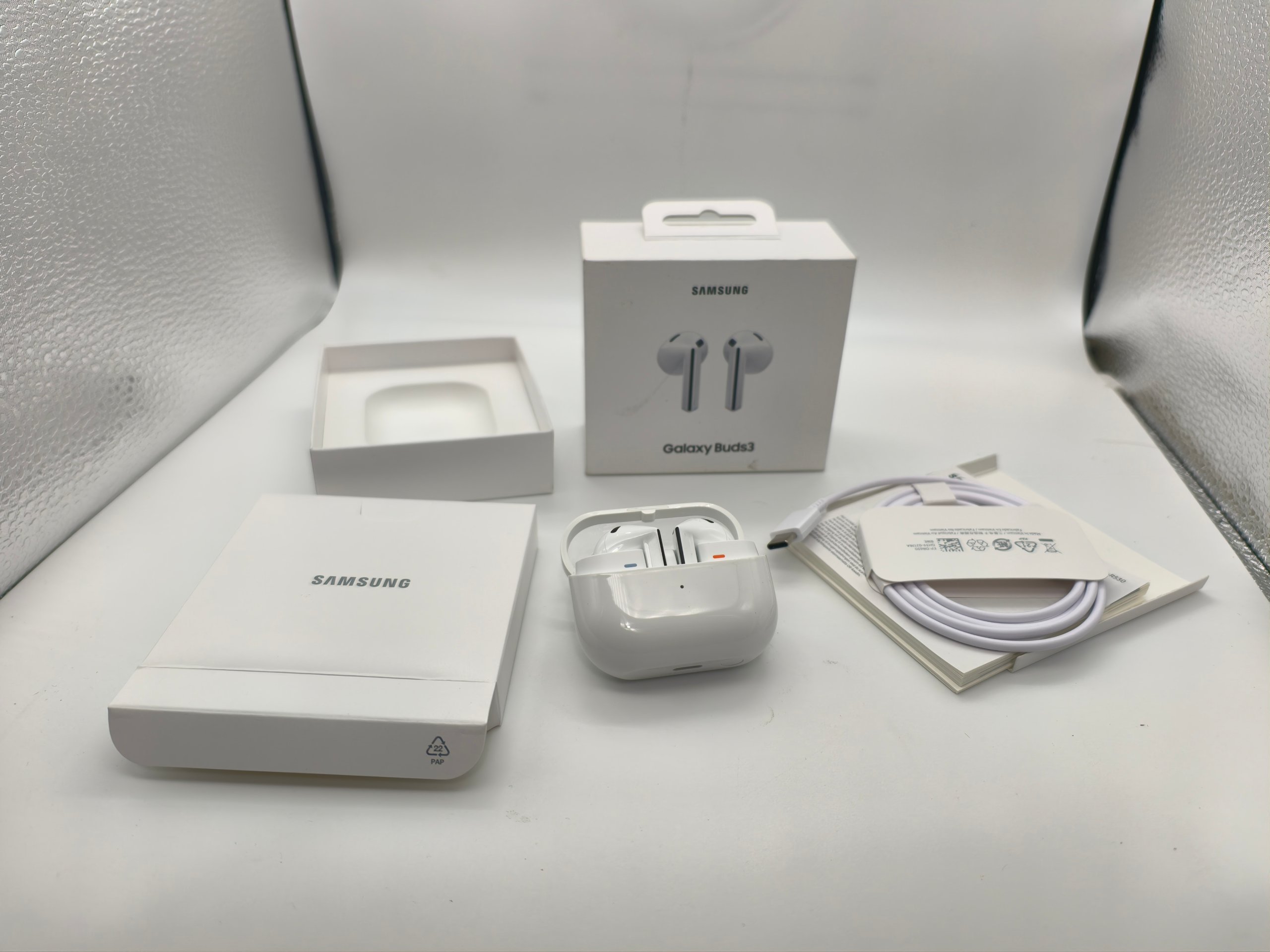 Samsung Galaxy Buds3 SM-R530 Bianchi Bluetooth Cuffie Wireless Auricolari Custodia Cavo Scatola