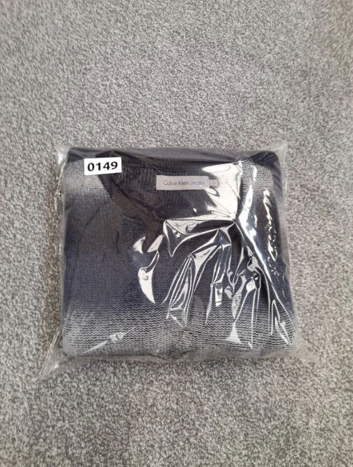 Calvin Klein Jeans Men's Navy & Grey Gradient Sweater Large image 8