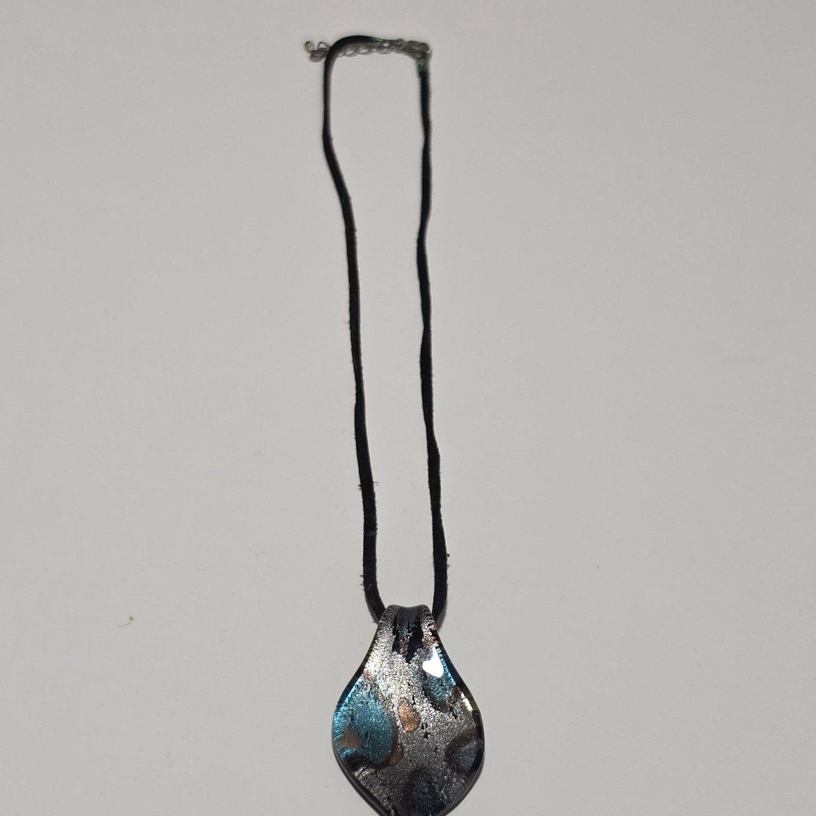 Handmade Blue & Silver Glass Pendant Necklace.b8 image 2