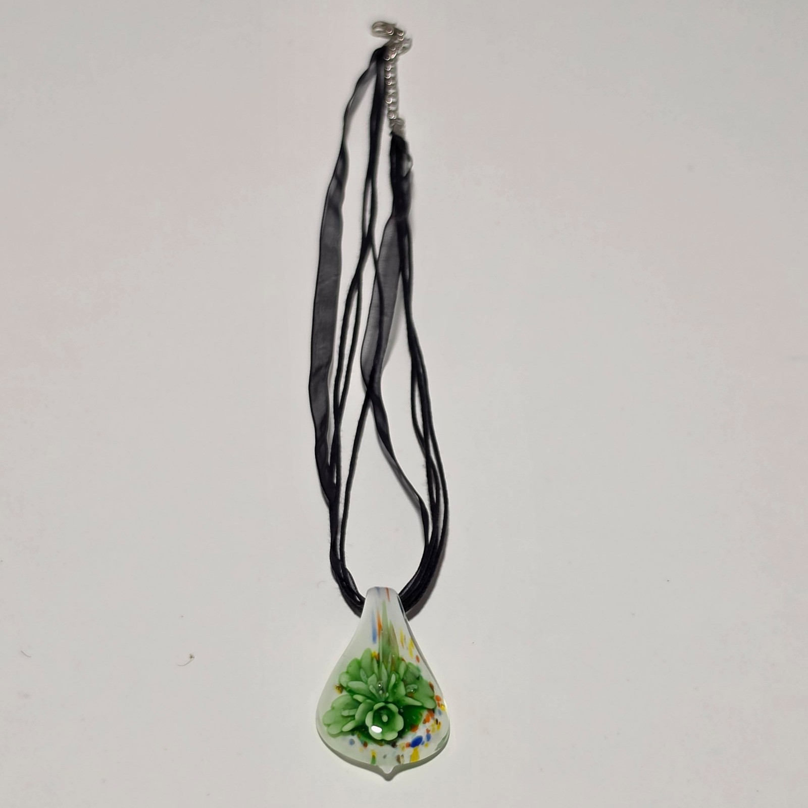 Glass Flower Pendant Necklace Multi-Coloured .b8 image 2