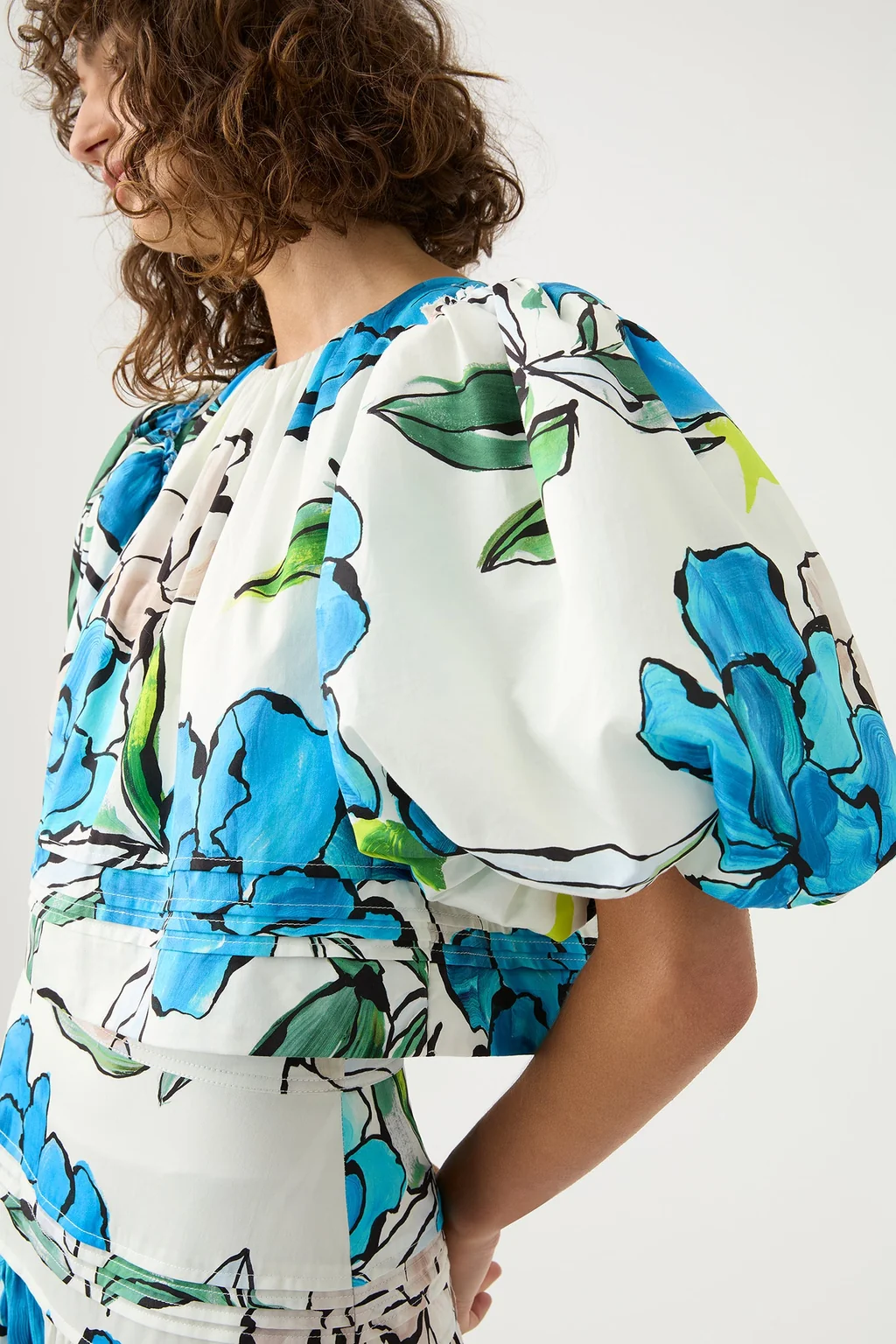 Aje. White & Blue Floral Puff Sleeve Crop Top XS Cotton image 4